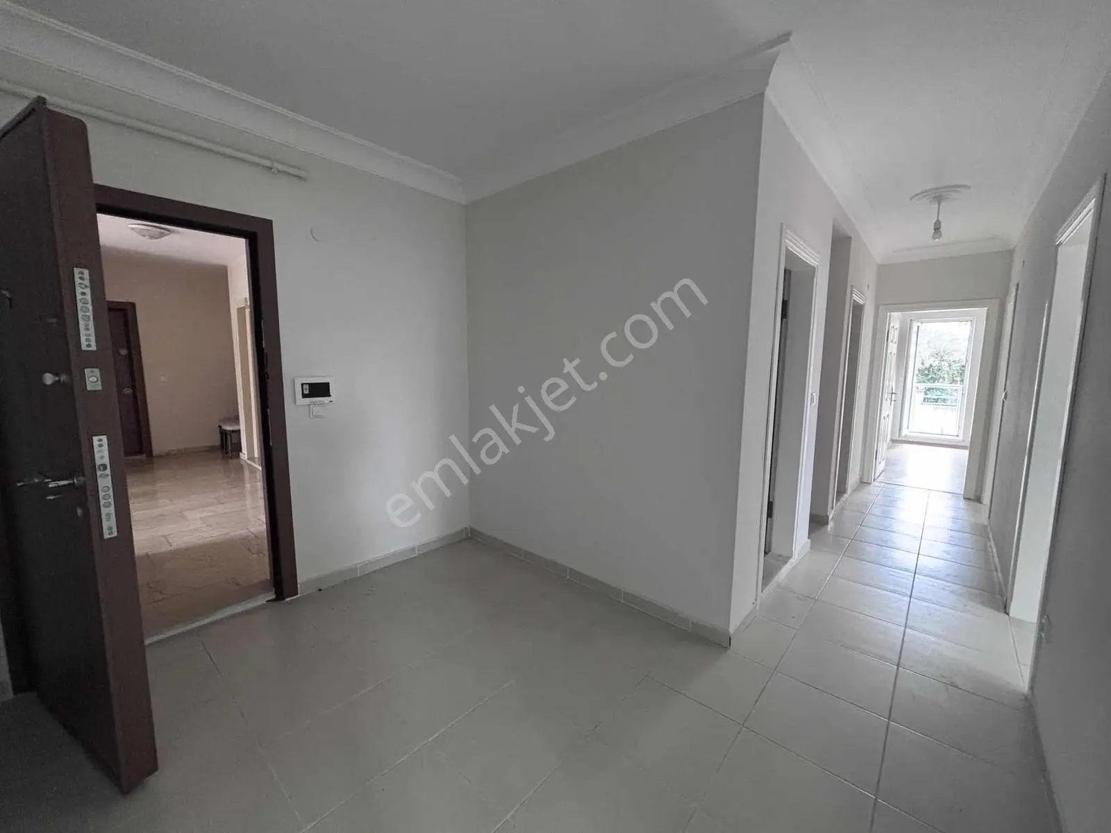 Samsun Kalkancı Mahallesinde Satılık 3+1 Geniş Daire — fotoğraf 18