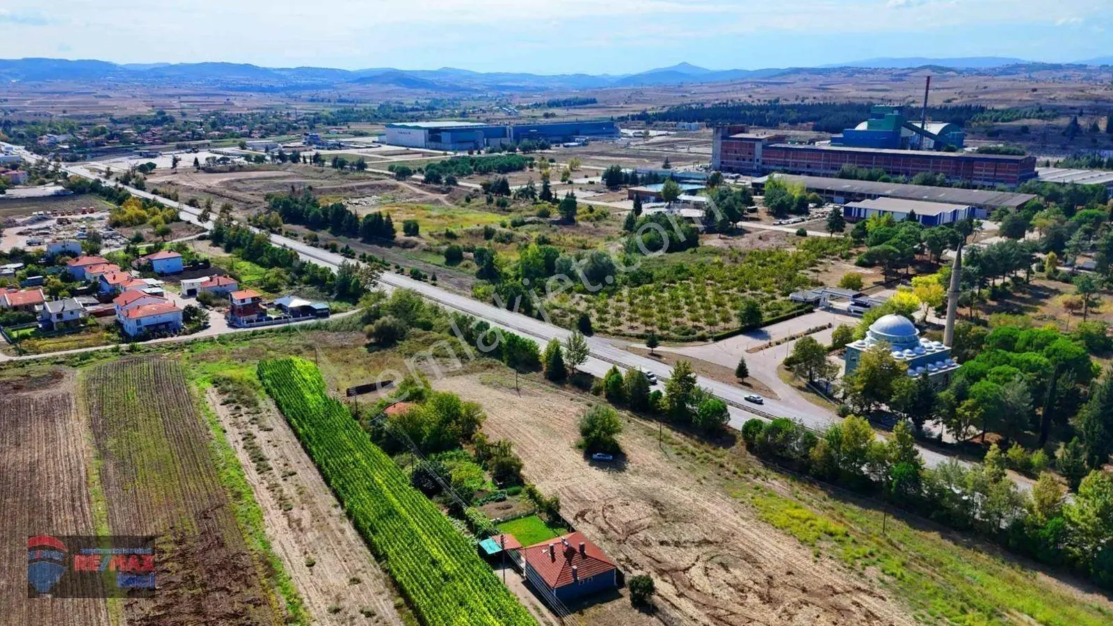 Re/max İnci'den Paşaköy Mahallesi Satılık 619m² İmarlı Arsa — fotoğraf 10
