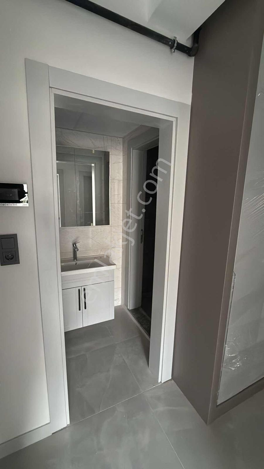 Muhtarım Emlaktan Satılık Sıfır Daire! — fotoğraf 3