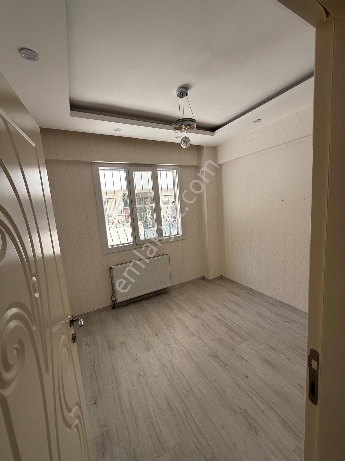Kilis Merkez Mehmet Abdi Bulut'ta Geniş Teraslı 2+1 Daire — fotoğraf 8