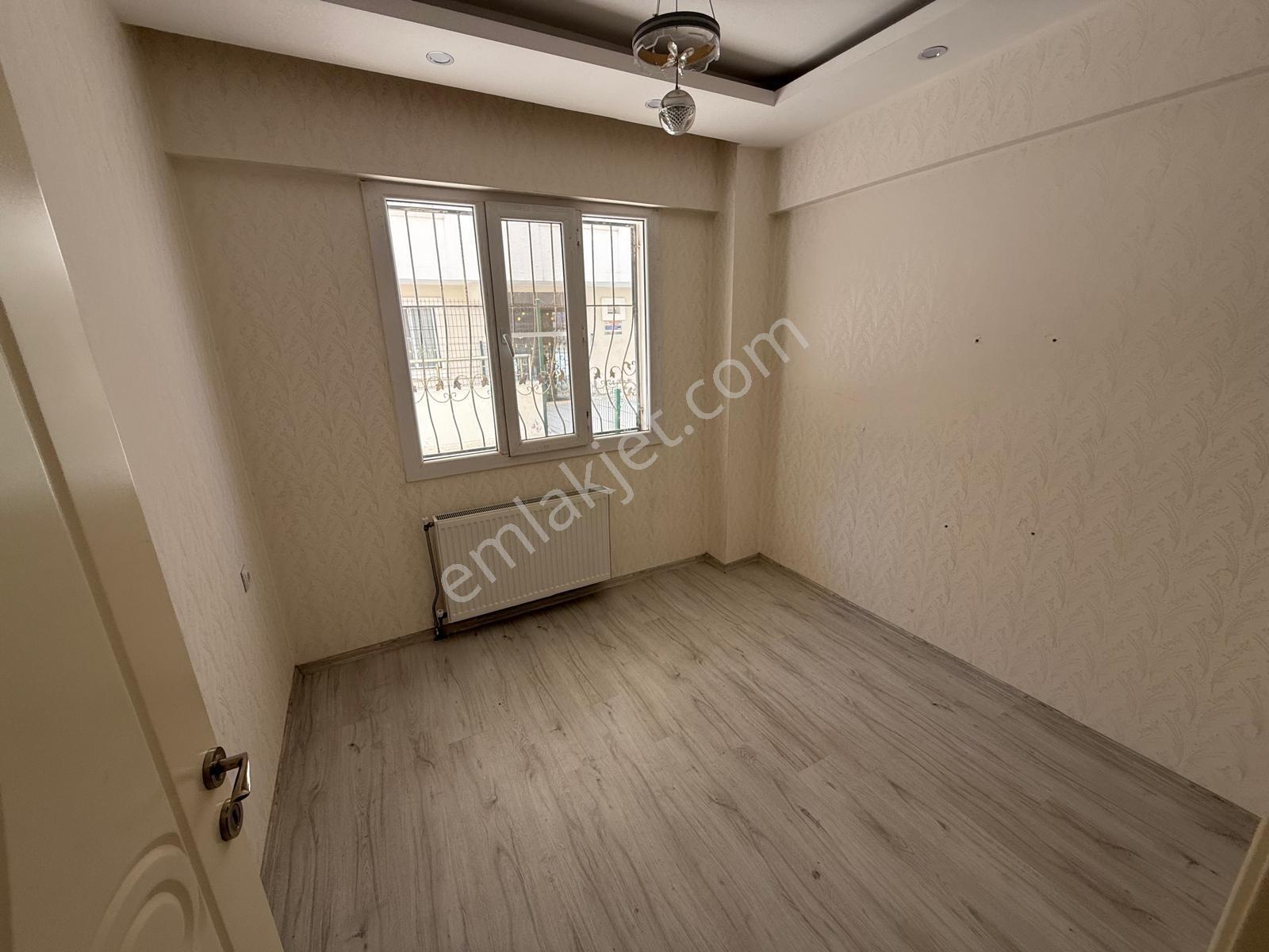 Kilis Merkez Mehmet Abdi Bulut'ta Geniş Teraslı 2+1 Daire — fotoğraf 10