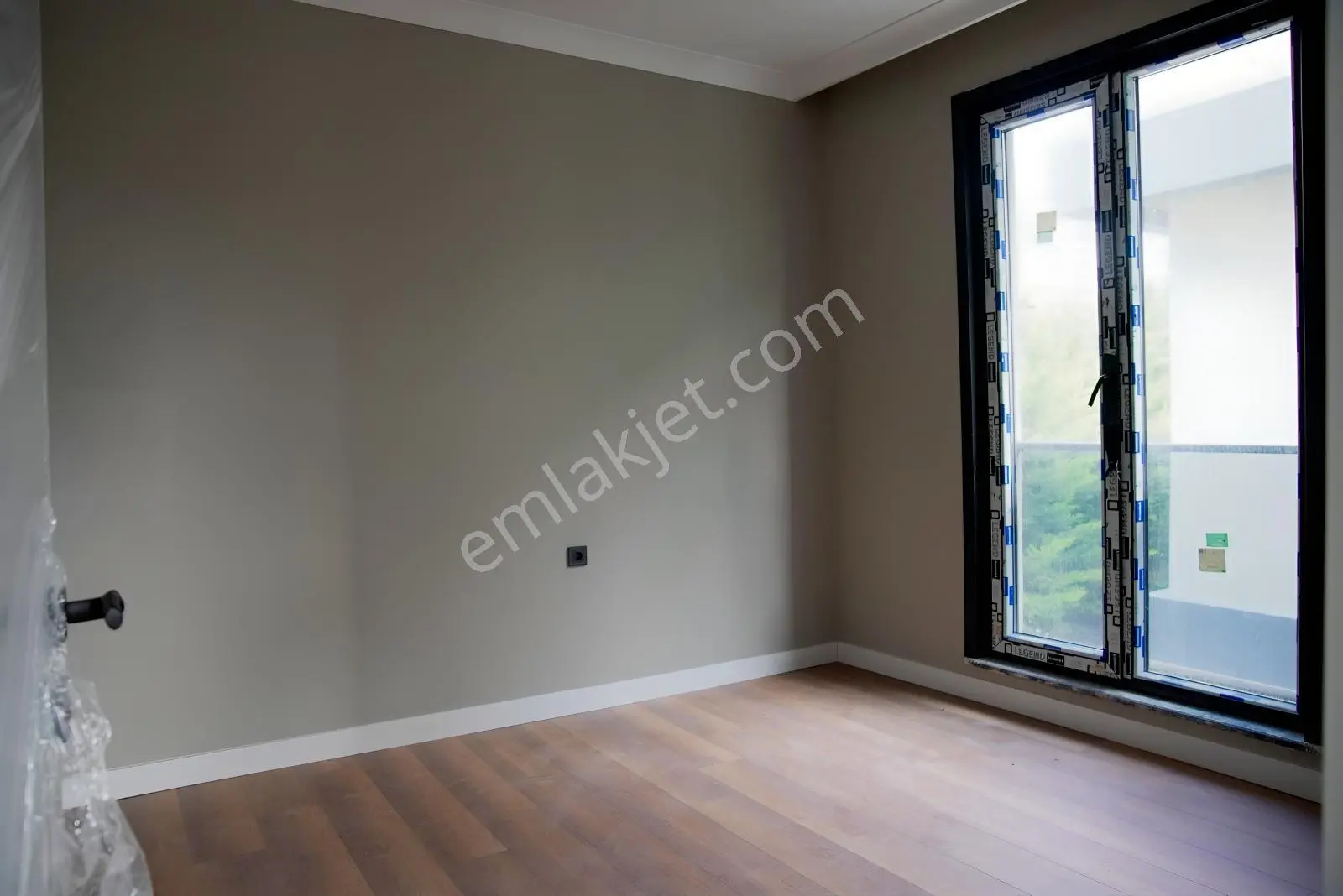 Yeni Bağlıca'da Teraslı 5+1 Yapılı Ve Sıfır Müstakil Villa — fotoğraf 22