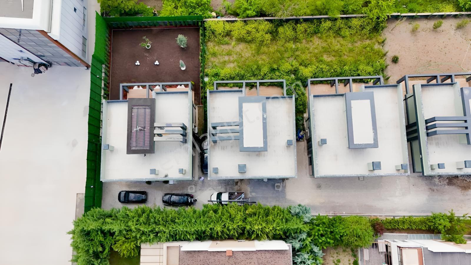 Yeni Bağlıca'da Teraslı 5+1 Yapılı Ve Sıfır Müstakil Villa — fotoğraf 29