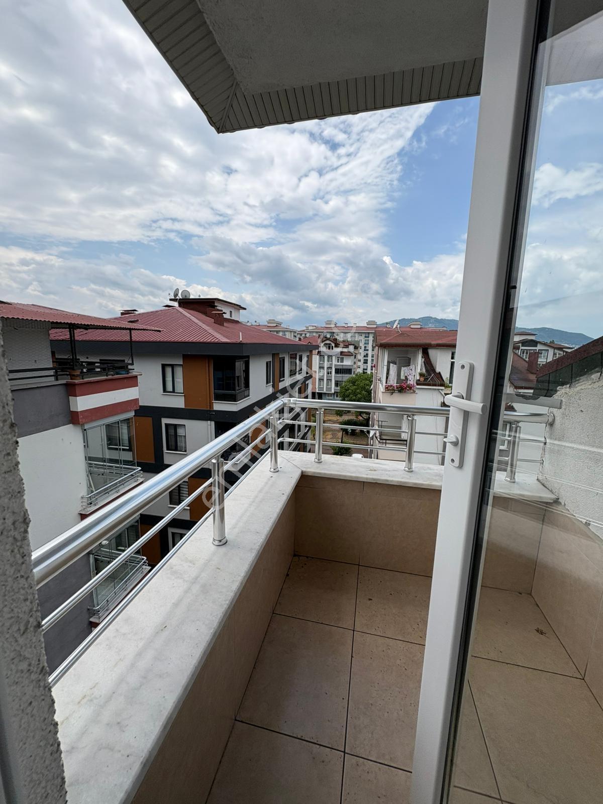 Ordu Hekimoğlu Emlaktan Durugöl Mahallesinde Satılık Daire — fotoğraf 2