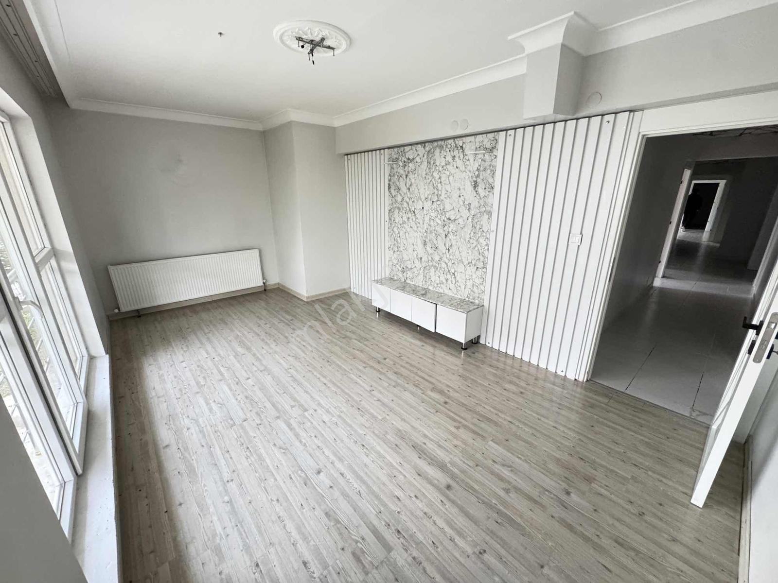 Şahin Grouptan Beşikkaya Mah. 3.5+1 Giyinme Odalı Asansörlü Lüxx — fotoğraf 8