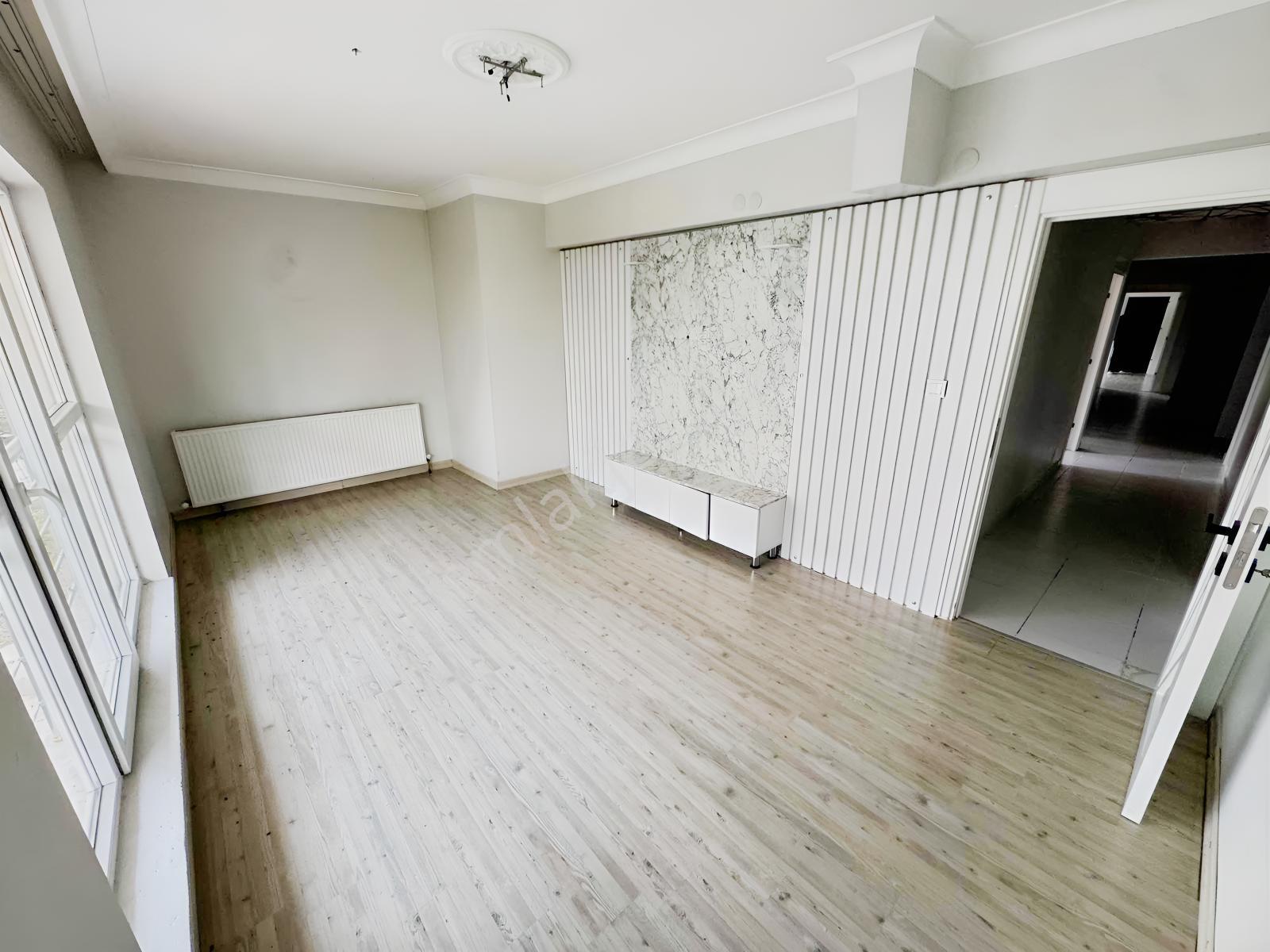 Şahin Grouptan Beşikkaya Mah. 3.5+1 Giyinme Odalı Asansörlü Lüxx — fotoğraf 9