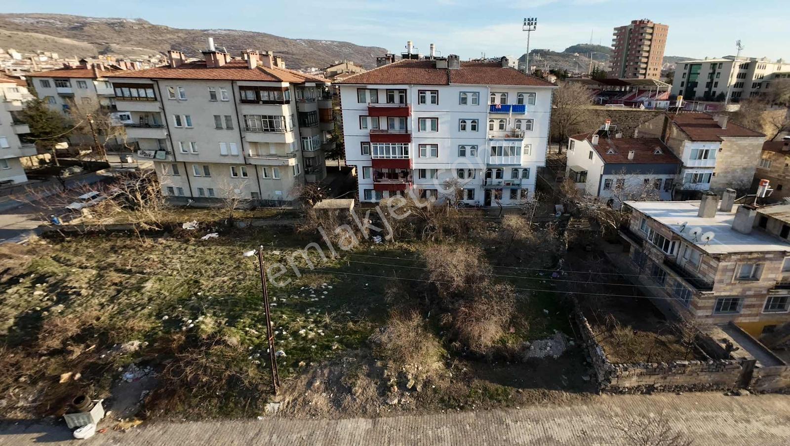 1polat Emlak'tan Bahçelievlerde 345 M² Satılık Arsa — fotoğraf 3