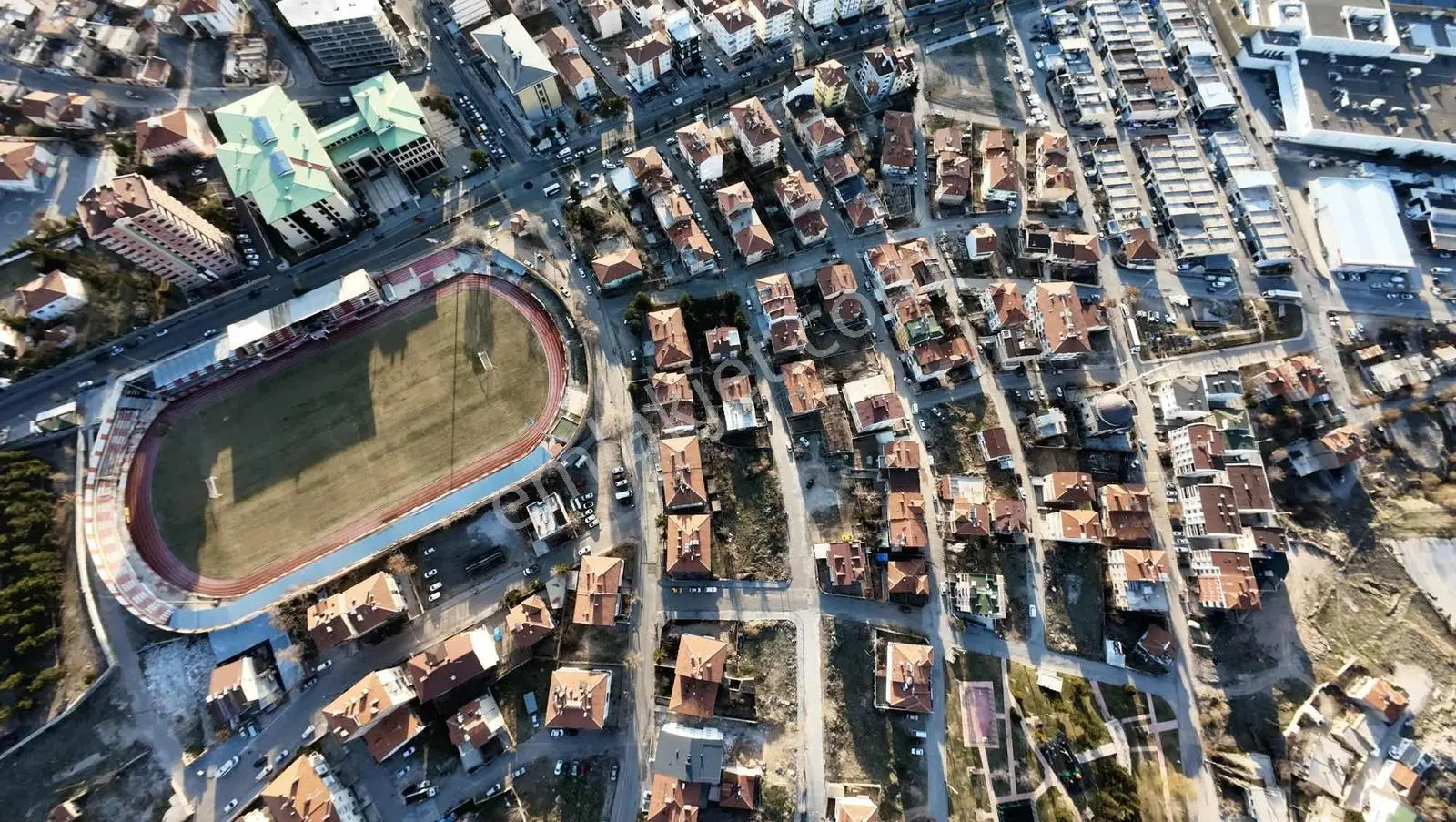 1polat Emlak'tan Bahçelievlerde 345 M² Satılık Arsa — fotoğraf 5