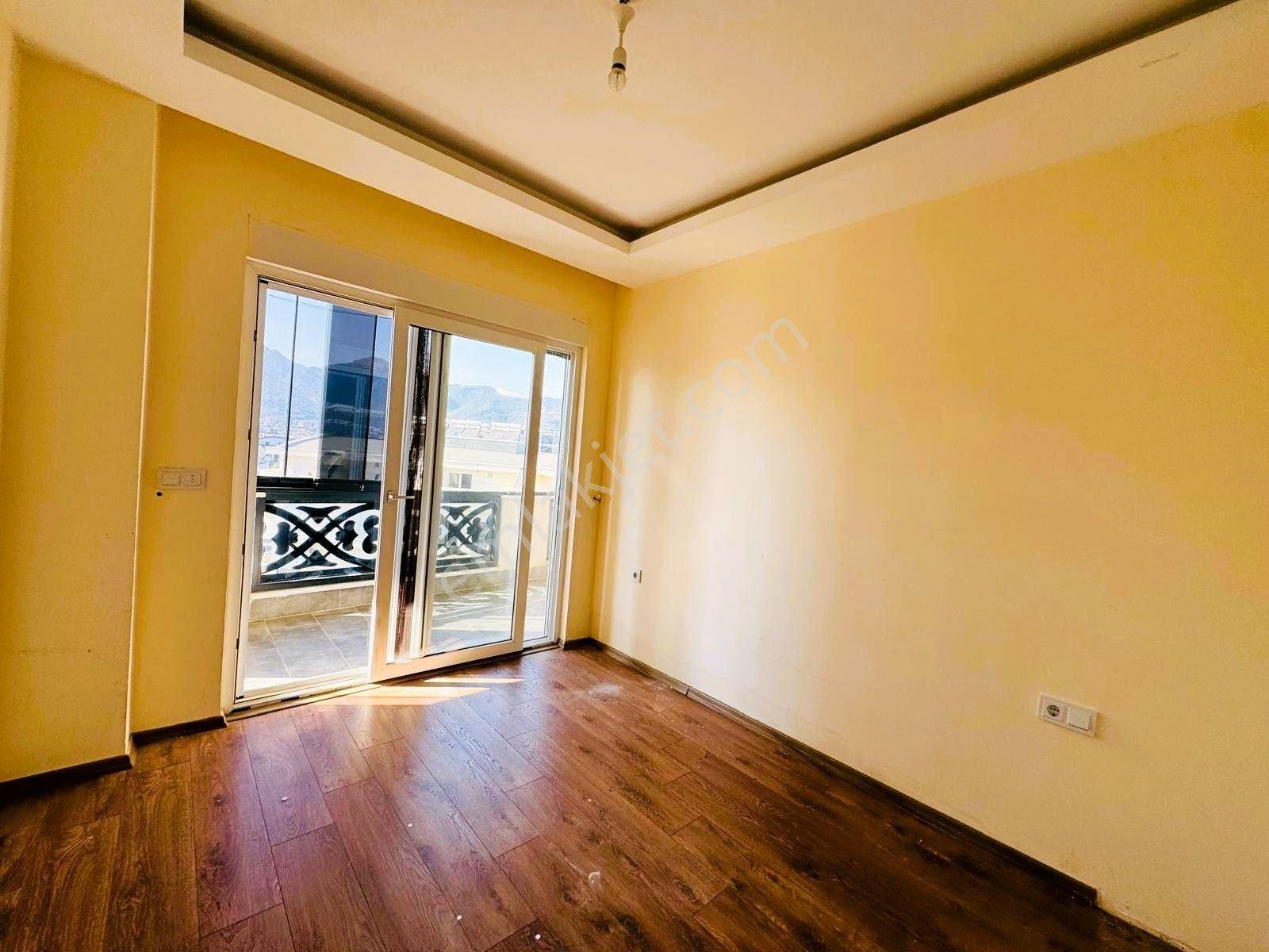 Alanya Oba Harika Konum Deniz Ve Kale Manzaralı Muhteşem 2+1 Satılık Daire — fotoğraf 11