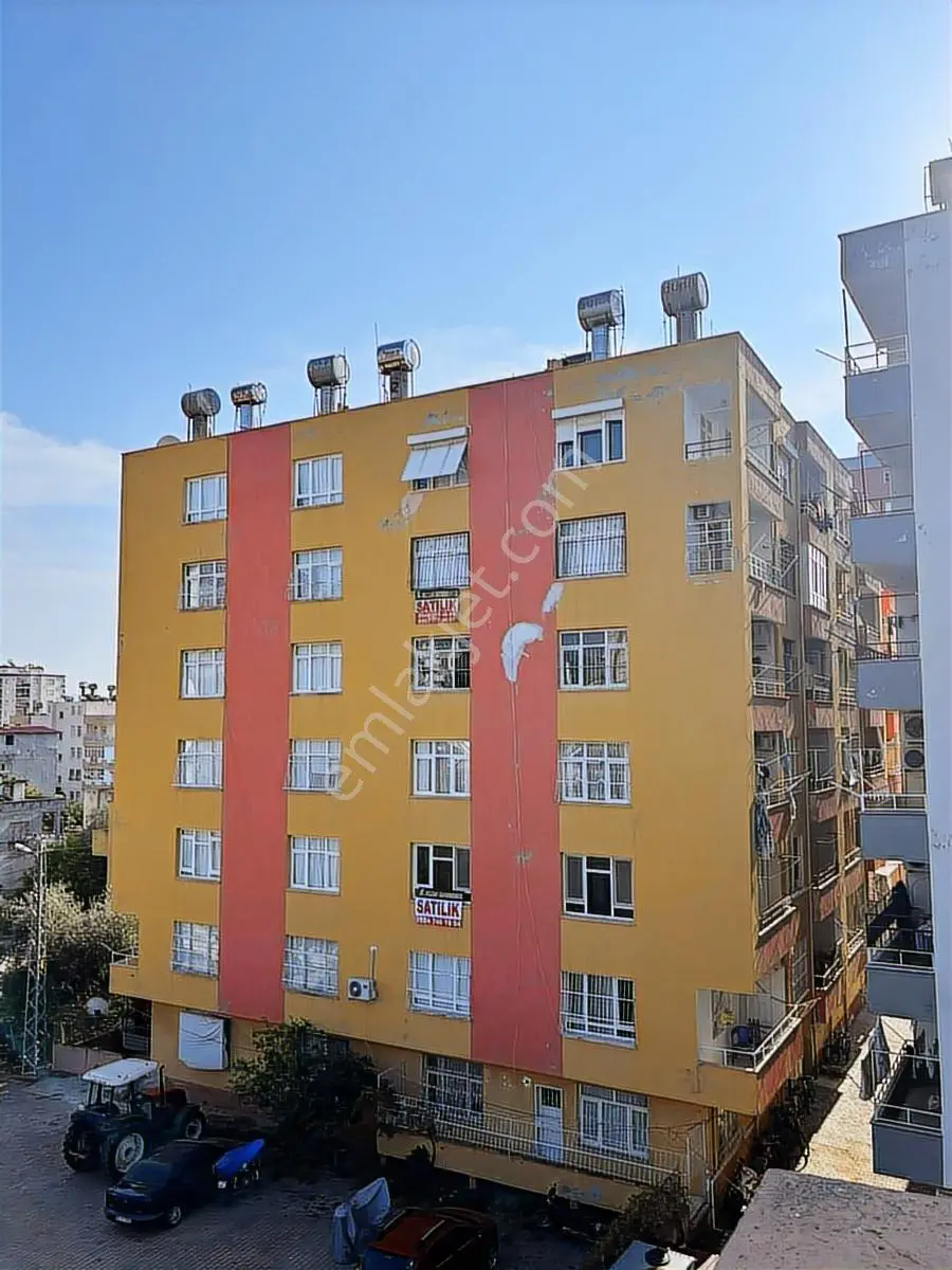 Kozan Gayrimenkul'Den M. Akif Ersoy Lisesi Civarı 3+1 Daire