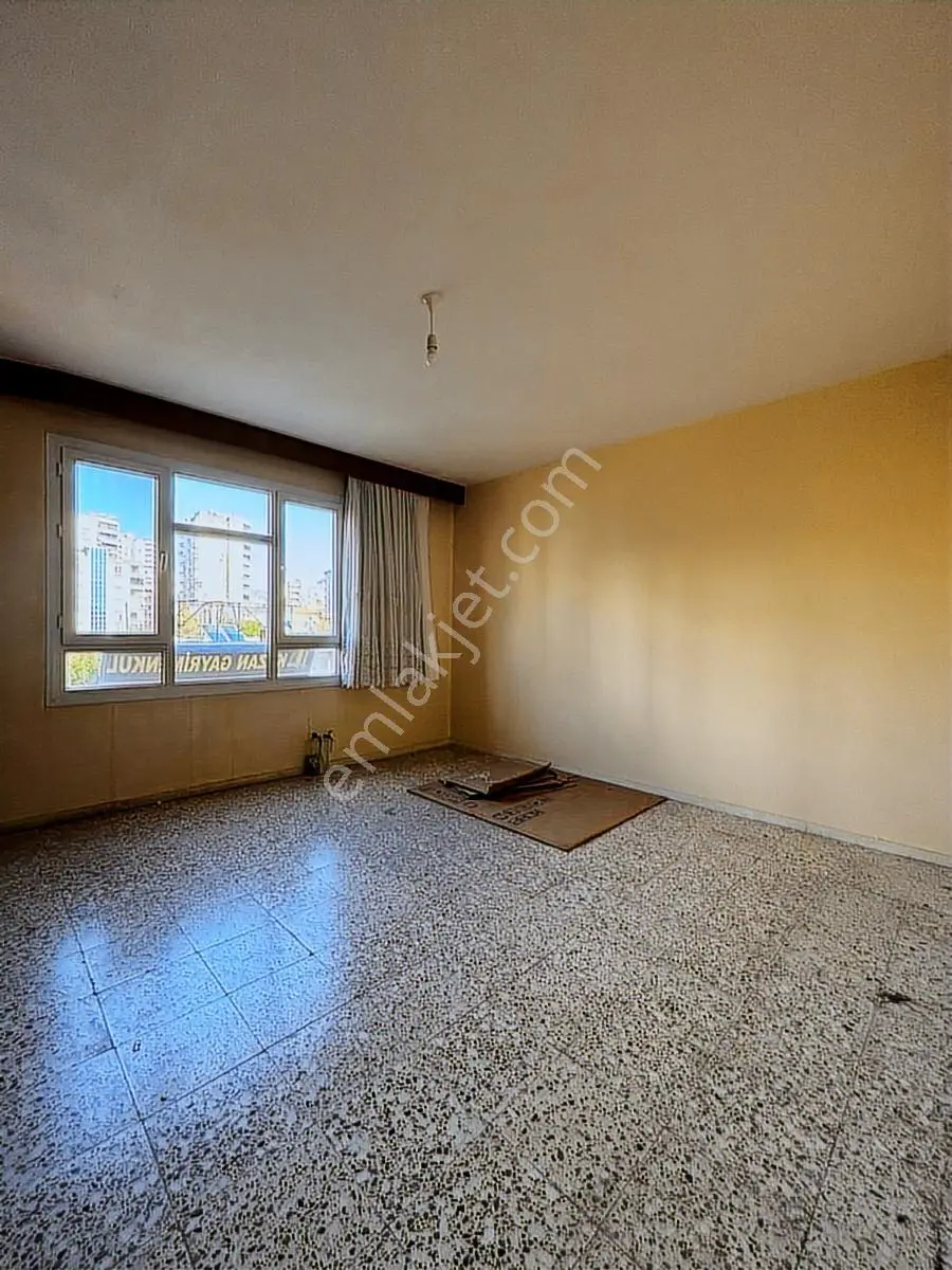 Kozan Gayrimenkul'den M. Akif Ersoy Lisesi Civarı 3+1 Daire — fotoğraf 6