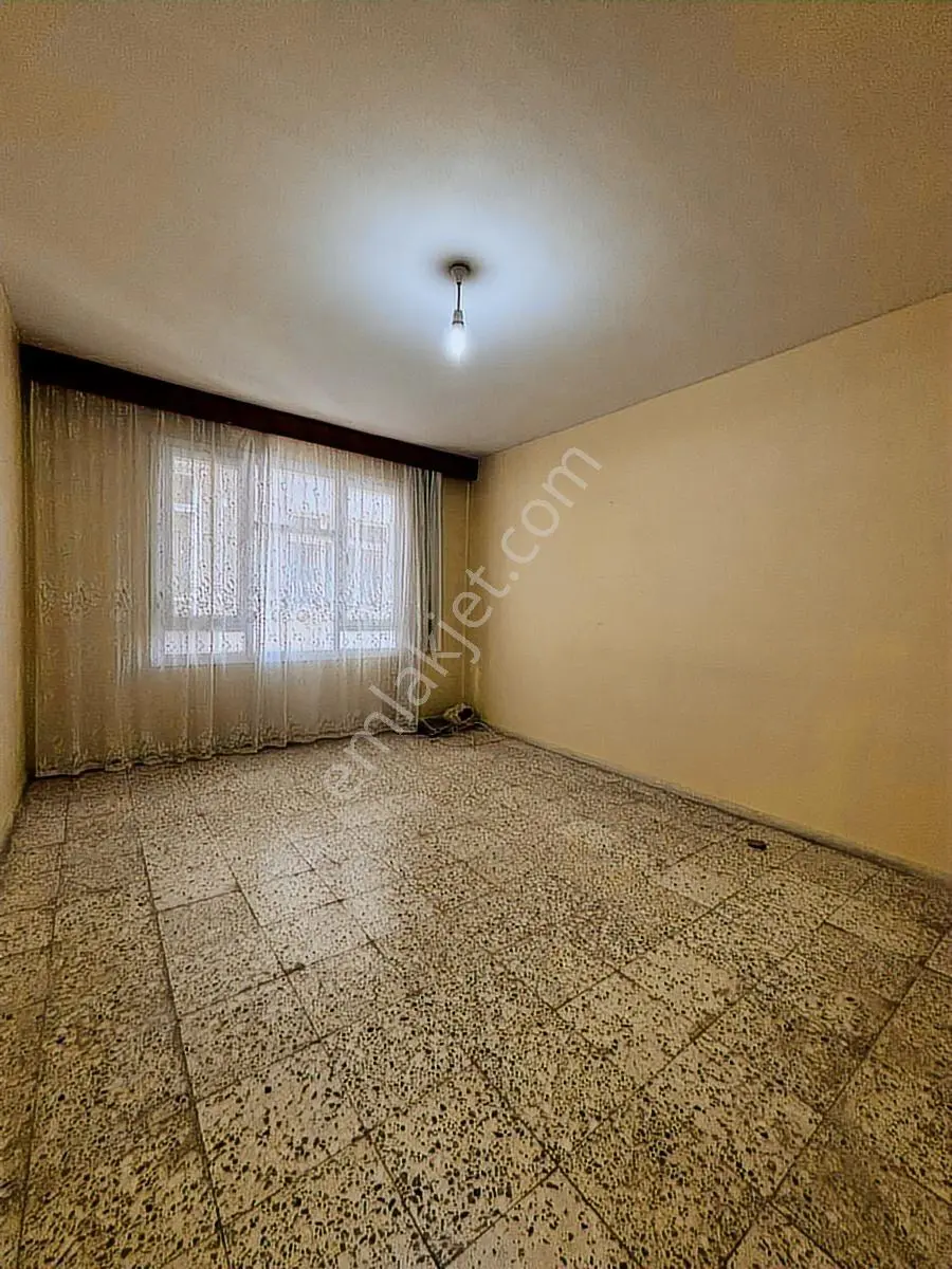 Kozan Gayrimenkul'den M. Akif Ersoy Lisesi Civarı 3+1 Daire — fotoğraf 7