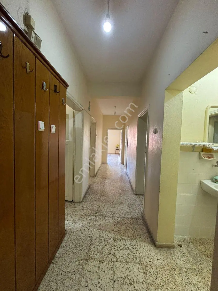 Kozan Gayrimenkul'den M. Akif Ersoy Lisesi Civarı 3+1 Daire — fotoğraf 12
