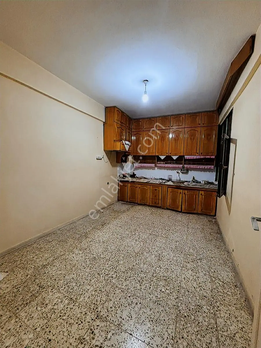 Kozan Gayrimenkul'den M. Akif Ersoy Lisesi Civarı 3+1 Daire — fotoğraf 13