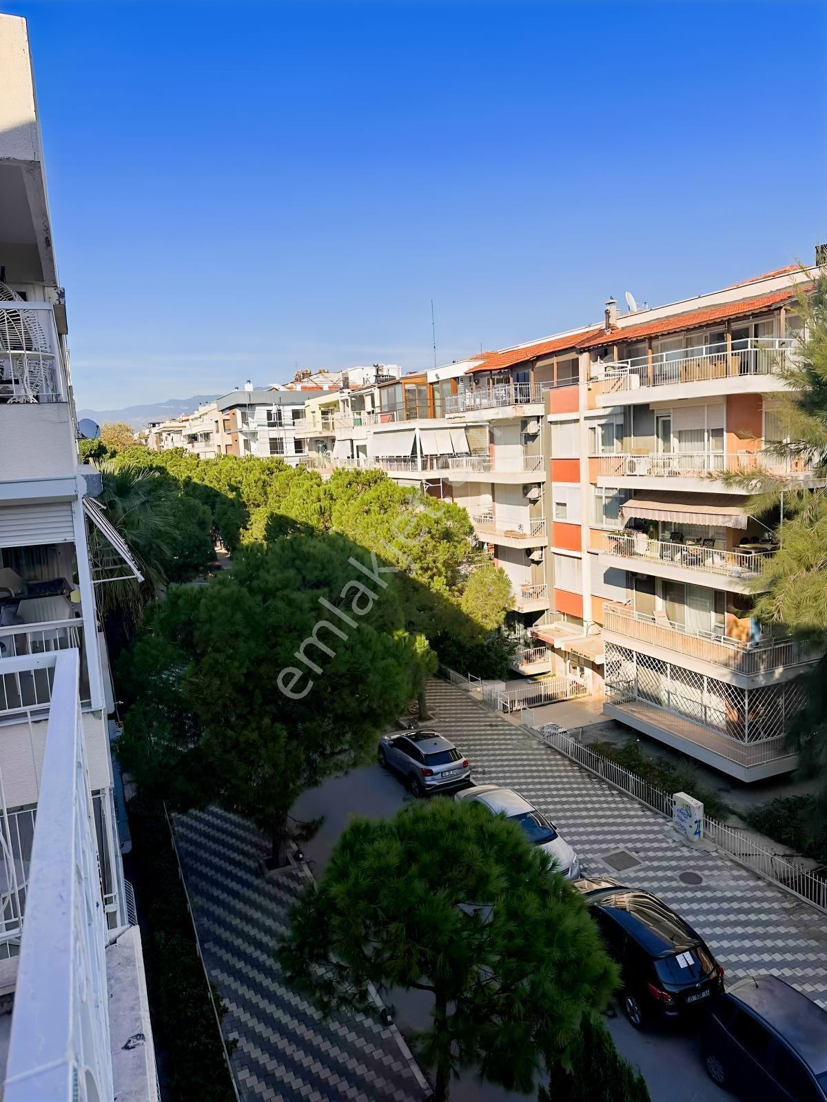 Karşıyaka Çamlık Sk Geniş 3+1 Daire Otopark Asansör Köşk Yanı — fotoğraf 5
