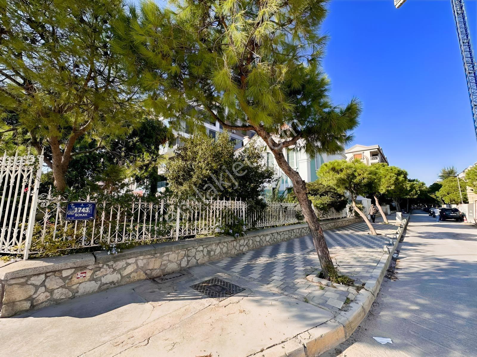 Karşıyaka Çamlık Sk Geniş 3+1 Daire Otopark Asansör Köşk Yanı — fotoğraf 30