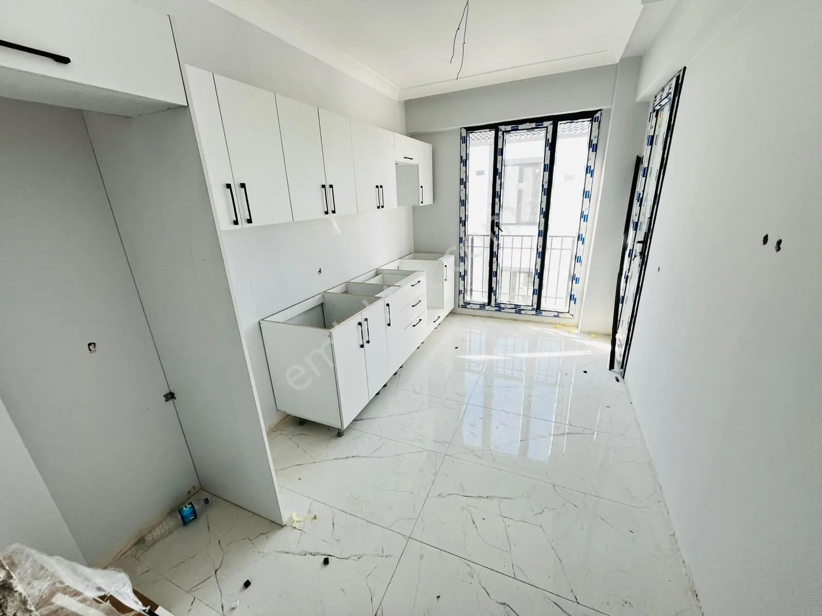 Gömeç Hastane Bölgesinde Geniş Ferah Ebeveyn Banyolu 2+1 Daire — fotoğraf 6