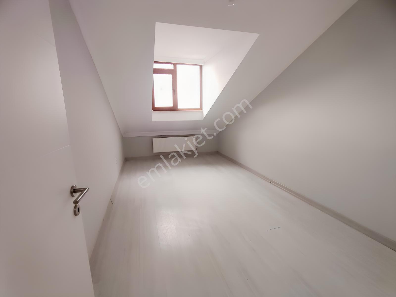Otoparklı Asansörlü Manzaralı (2 Ayrı Daire Gibi) Dubleks 4+2 — fotoğraf 5