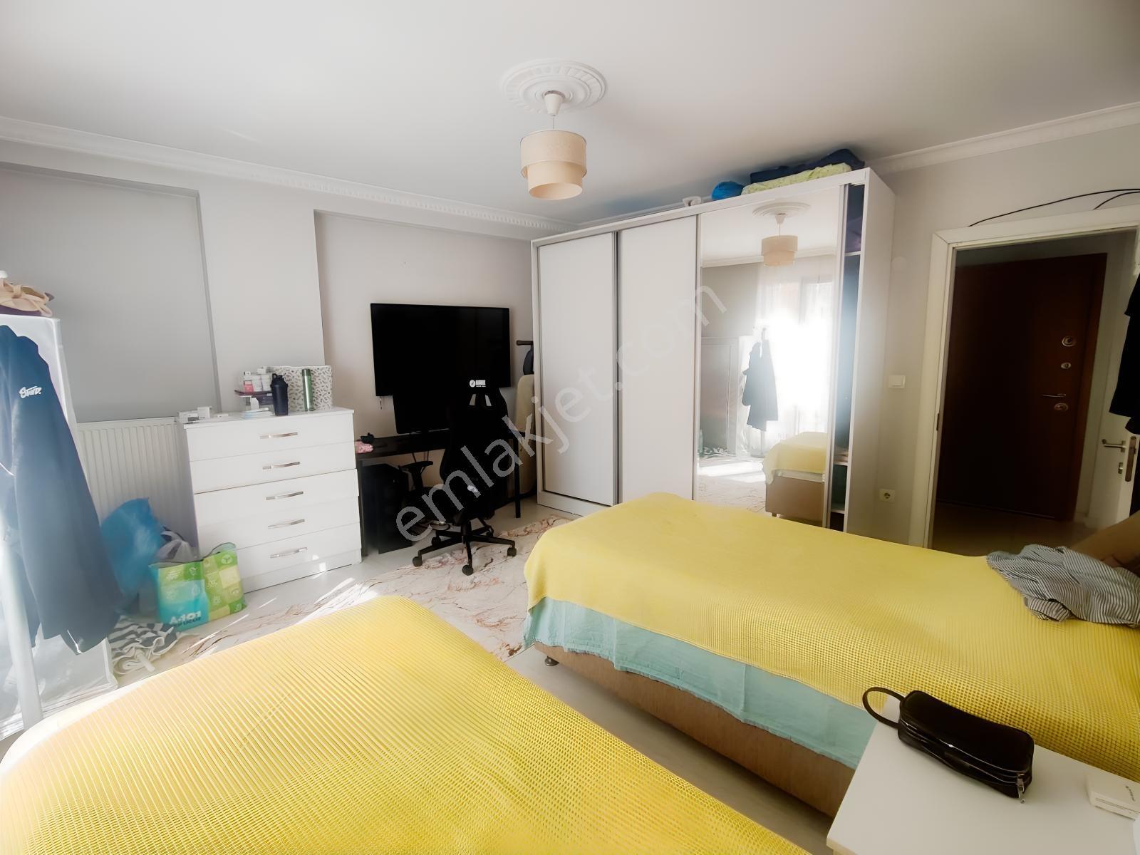 Otoparklı Asansörlü Manzaralı (2 Ayrı Daire Gibi) Dubleks 4+2 — fotoğraf 17