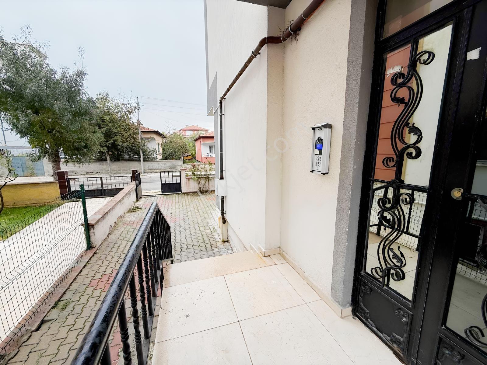 Turgay Şahin'den Zafer Sağlık Ocağı Karşısı 2+1 Satılık Daire — fotoğraf 3