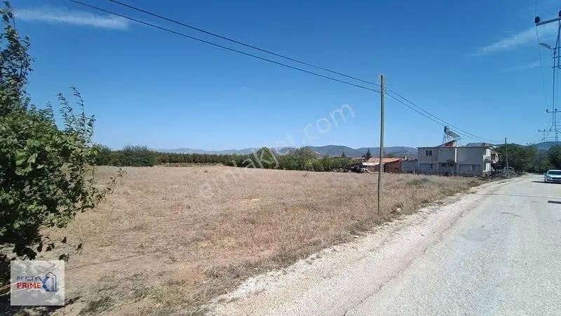 Korkuteli Yazır'da 1.521 M² Köyiçi Ev Yapılabilen Satılık Tarla — fotoğraf 3