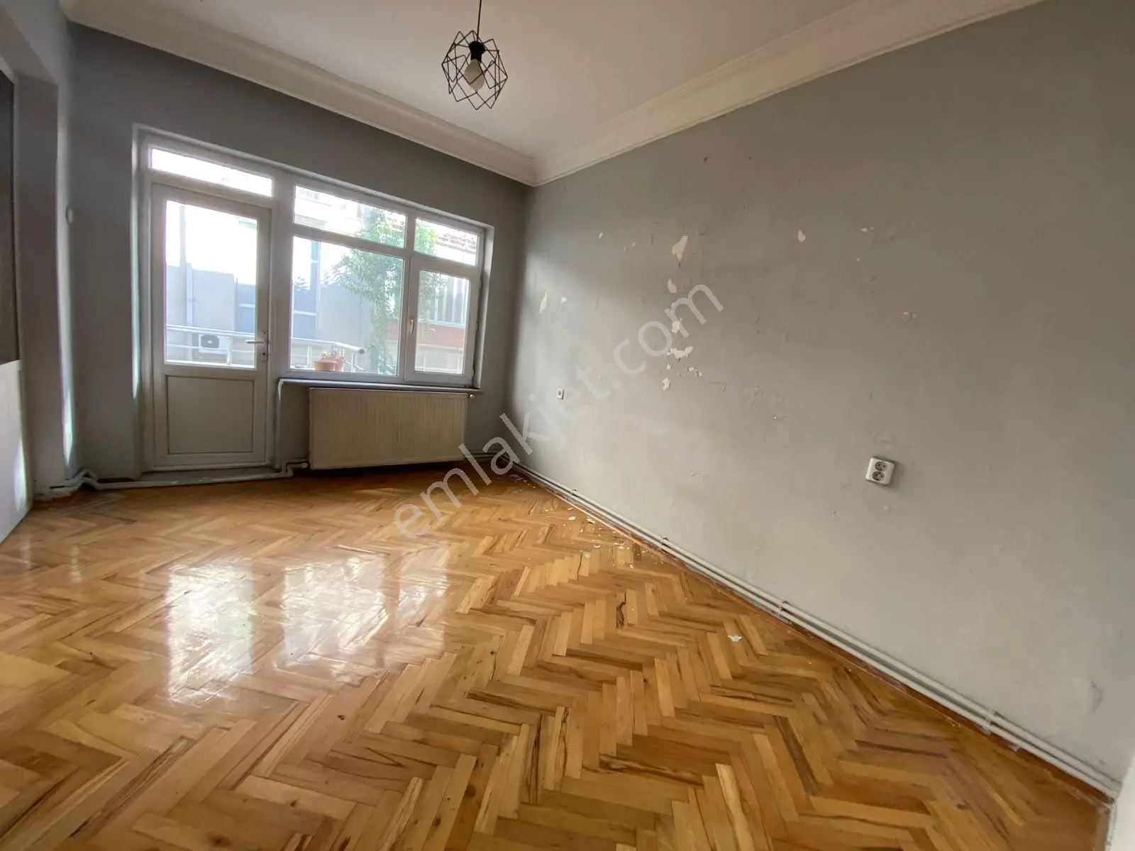Bandırma Mavi Emlaktan Hacı Yusuf Mahallesinde 2+1 Satılık Daire — fotoğraf 3