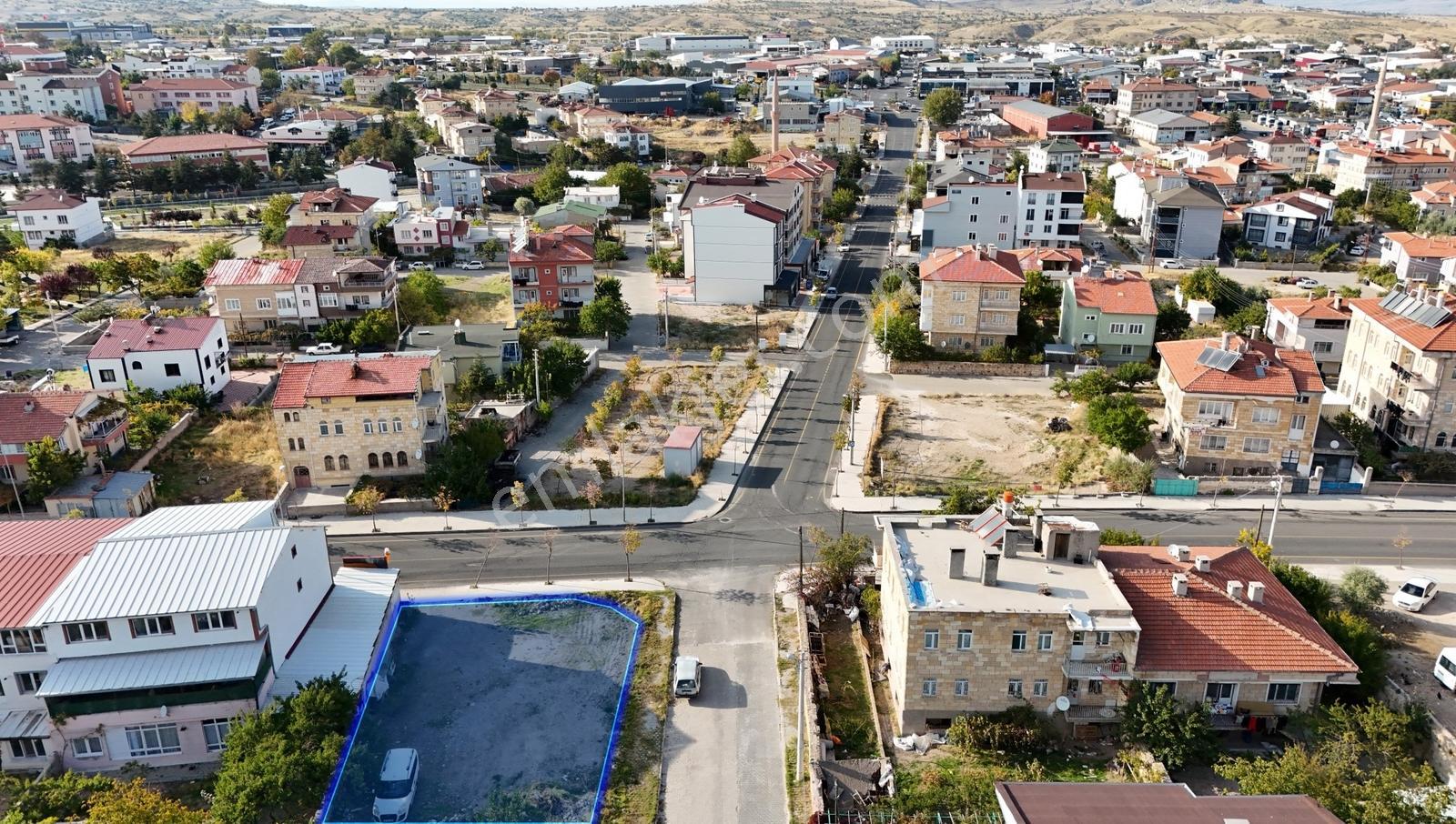 Şanlıbaba Emlak'tan M.akif Ersoy Mah Ticari+konut İmarlı Arsa — fotoğraf 7