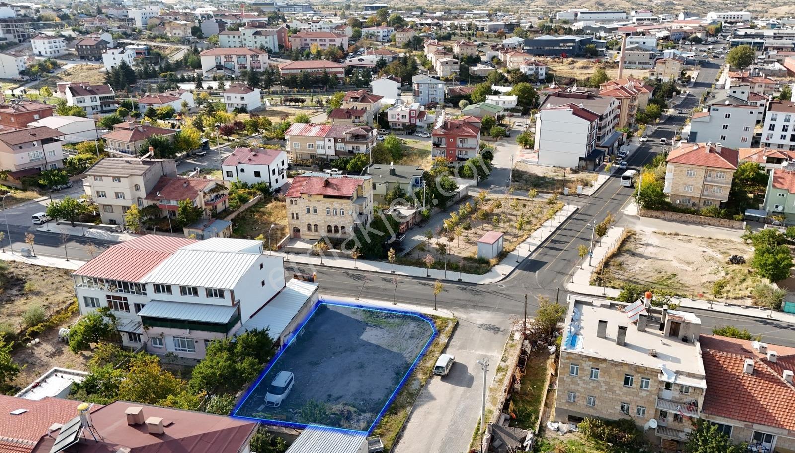 Şanlıbaba Emlak'tan M.akif Ersoy Mah Ticari+konut İmarlı Arsa — fotoğraf 11