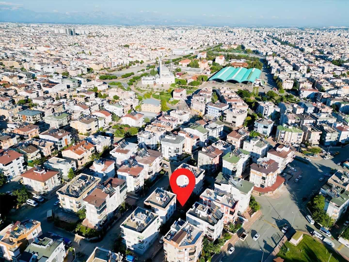 Antalya Yeniemek Mh'De Satılık 354M² Arsa