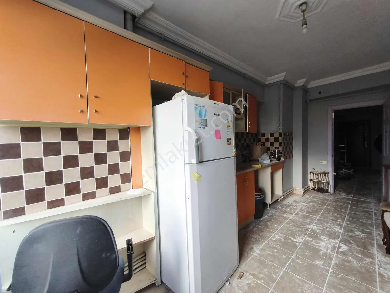 Üniversite Caddesi Üzeri Mükemmel Konumda 3+1 Satılık Daire — fotoğraf 16