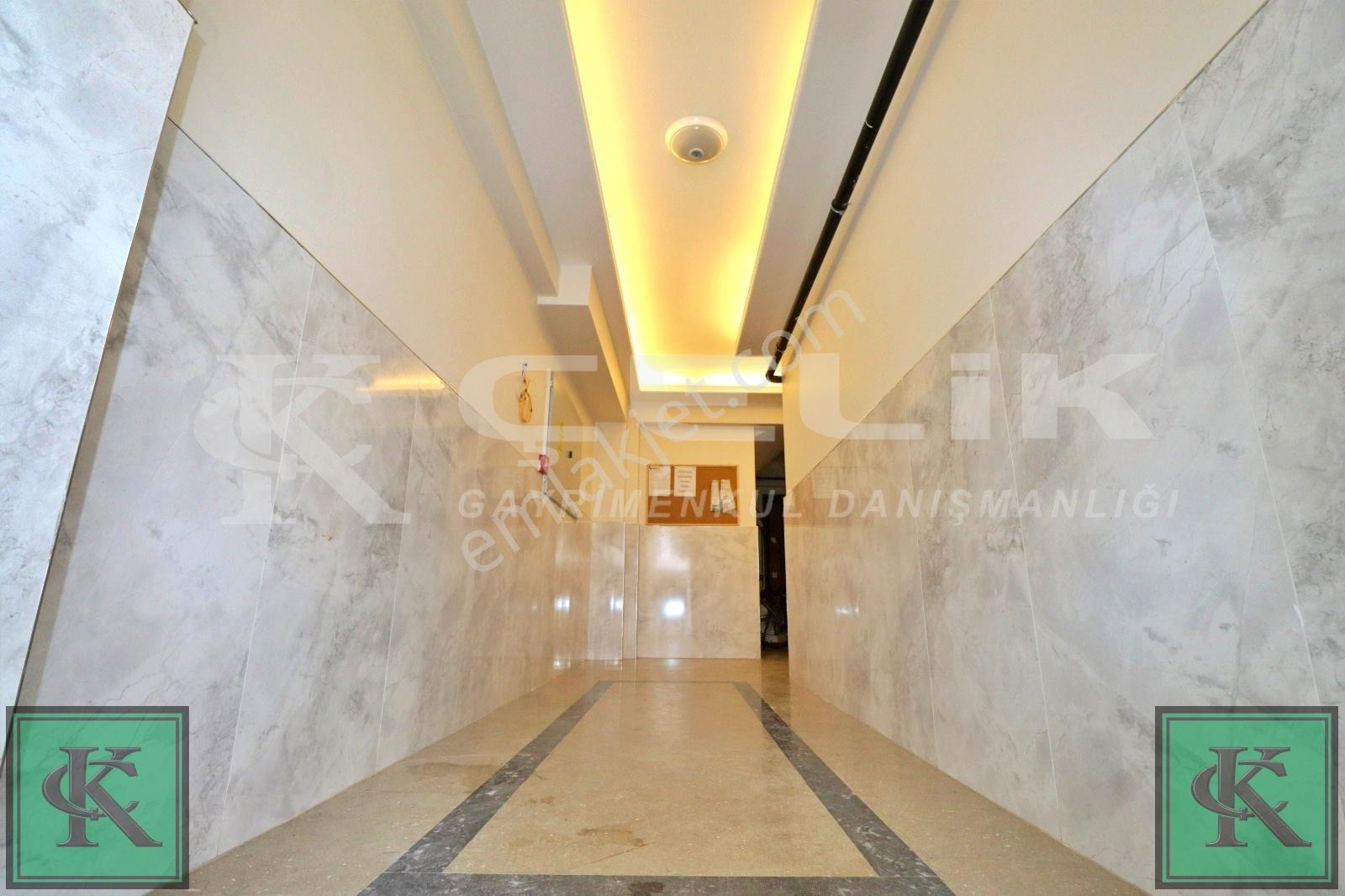 Çelik'ten Ultra Lüx Ful Eşyalı Kiracılı Kat Mülkiyetli Daire — fotoğraf 2