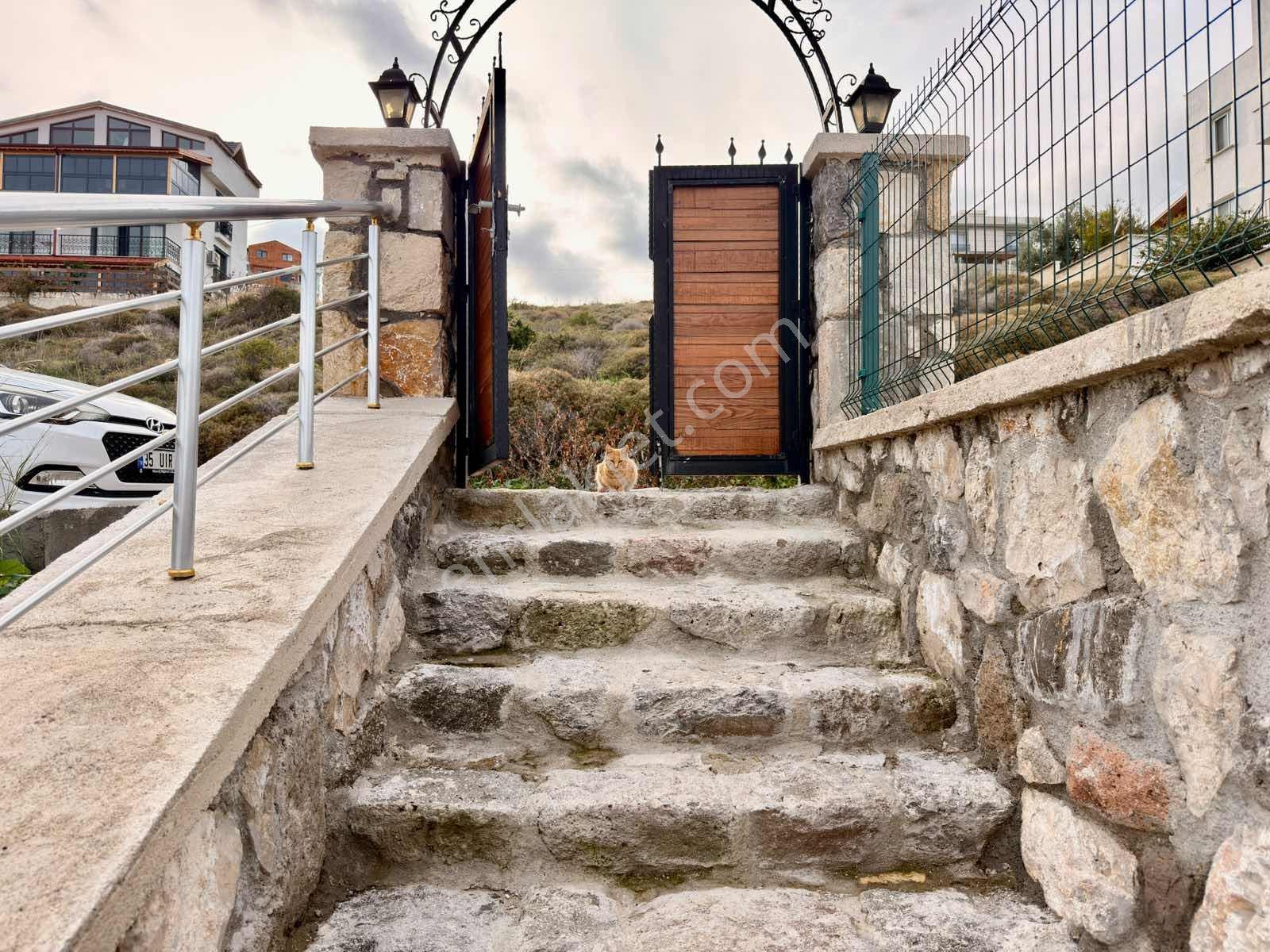 Deniz Manzaralı Sahile Yürüme Mesafesinde Satılık Daire — fotoğraf 5