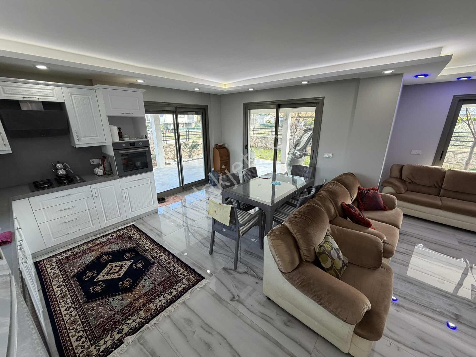 Startkey Ada Gayrimenkul'den Mordoğan'da 4+1 Villa — fotoğraf 8