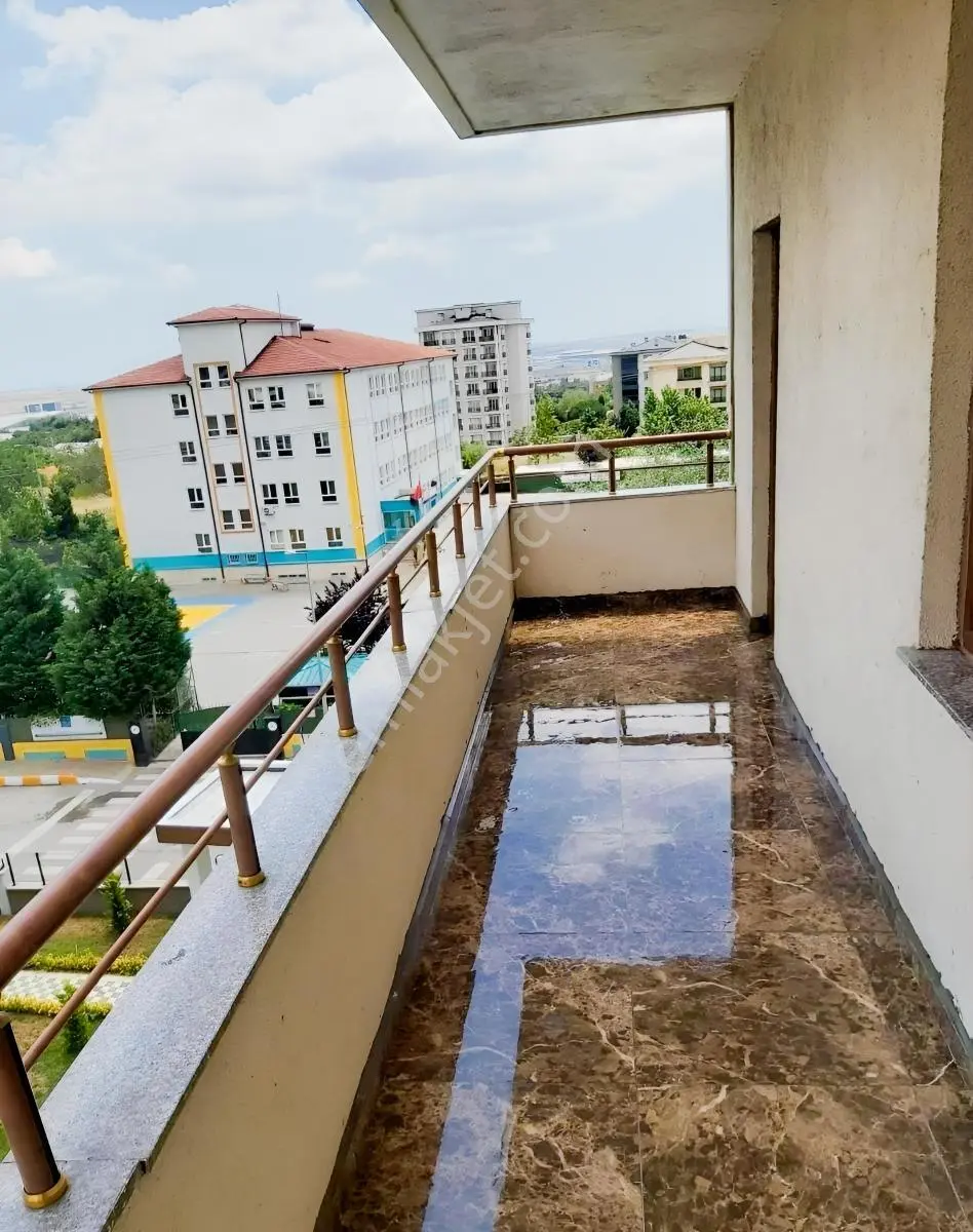 Aksoy'dan Emlaklarda Site İçi Villa Takasına Uygun 4+1daire — fotoğraf 15