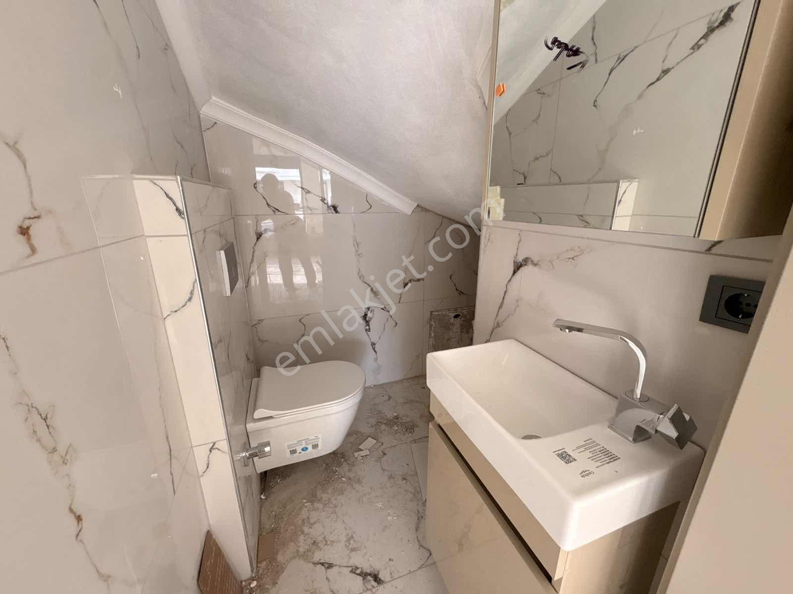 Avcı'dan Havuzlu 3+1 Geniş Bahçeli Sıfır Villa — fotoğraf 12