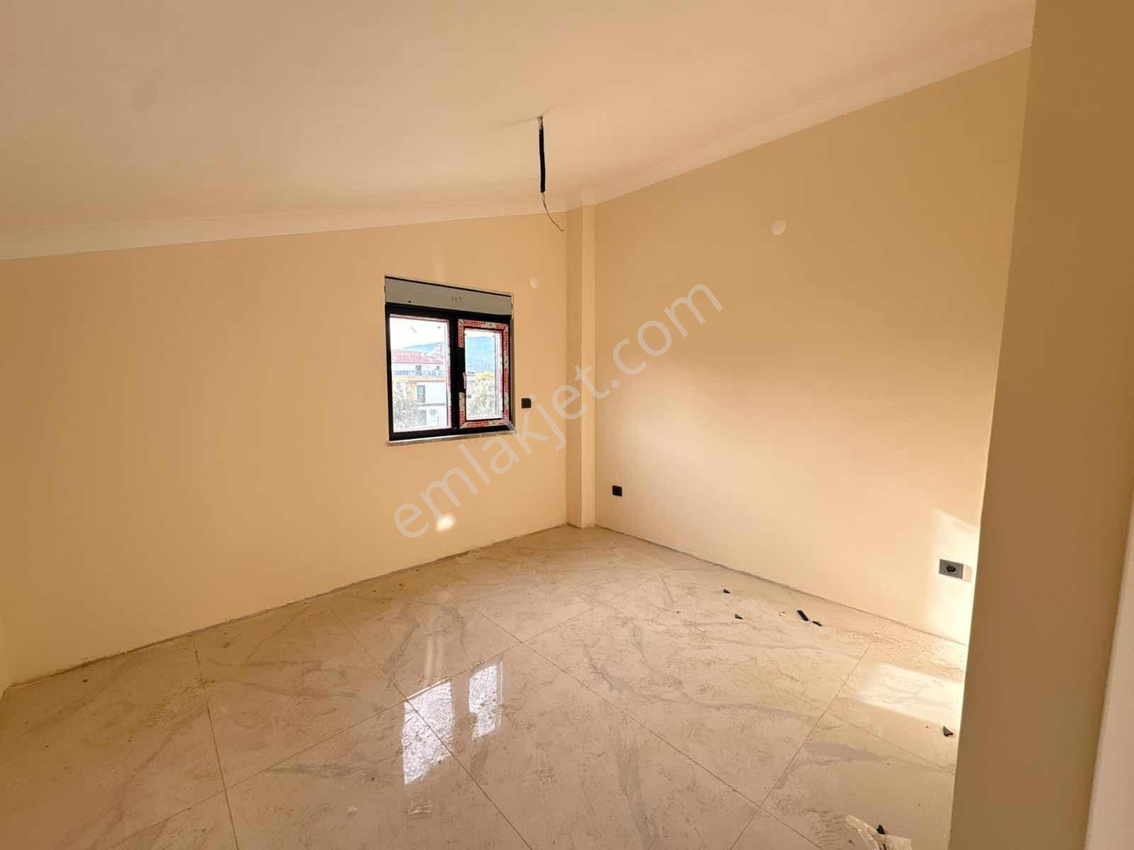 Avcı'dan Havuzlu 3+1 Geniş Bahçeli Sıfır Villa — fotoğraf 19