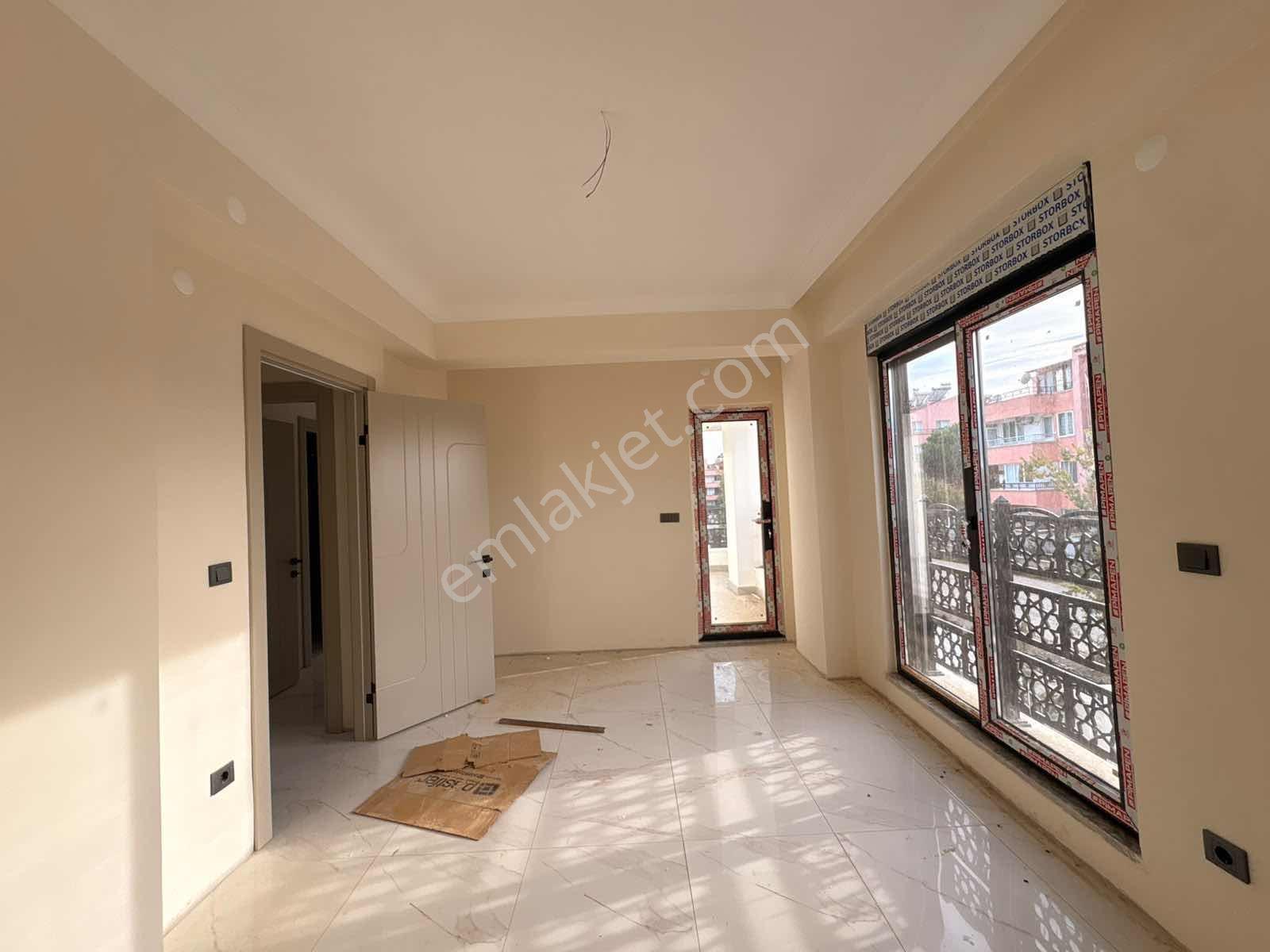 Avcı'dan Havuzlu 3+1 Geniş Bahçeli Sıfır Villa — fotoğraf 20