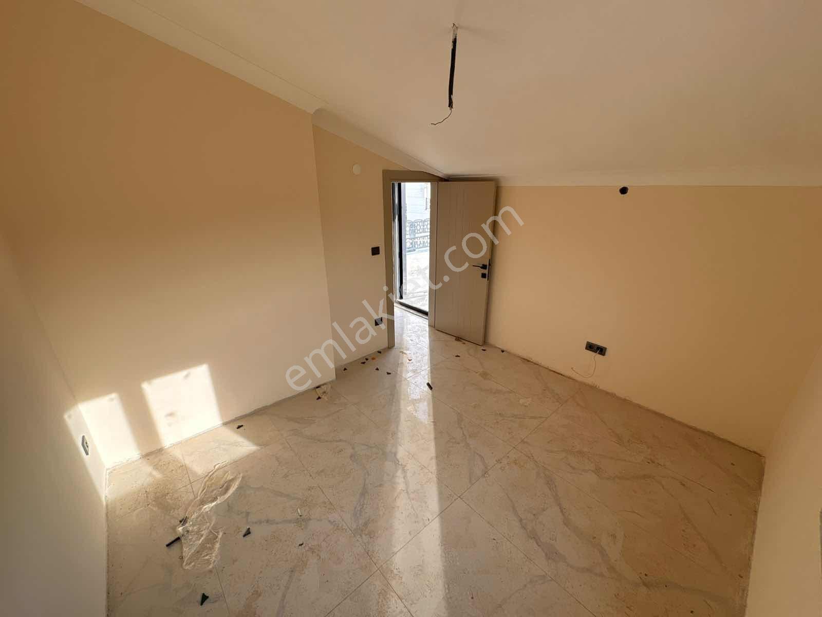 Avcı'dan Havuzlu 3+1 Geniş Bahçeli Sıfır Villa — fotoğraf 24