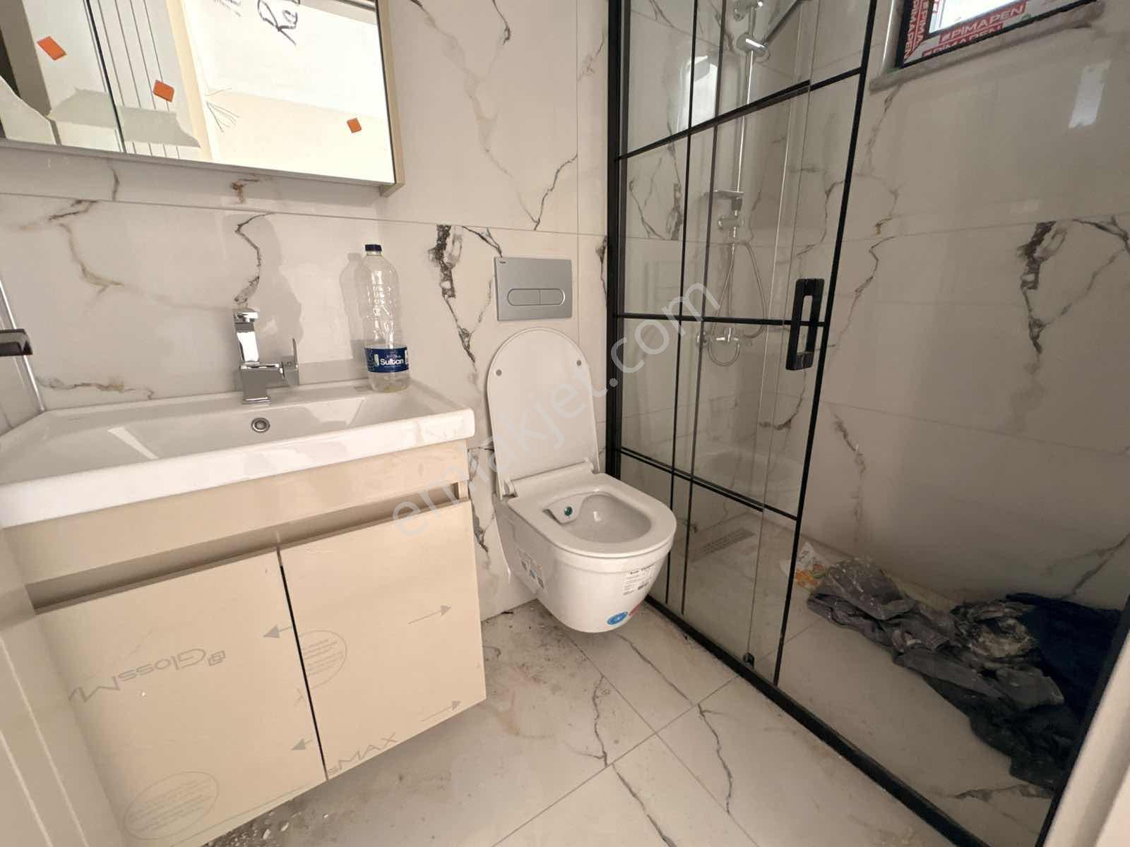 Avcı'dan Havuzlu 3+1 Geniş Bahçeli Sıfır Villa — fotoğraf 28