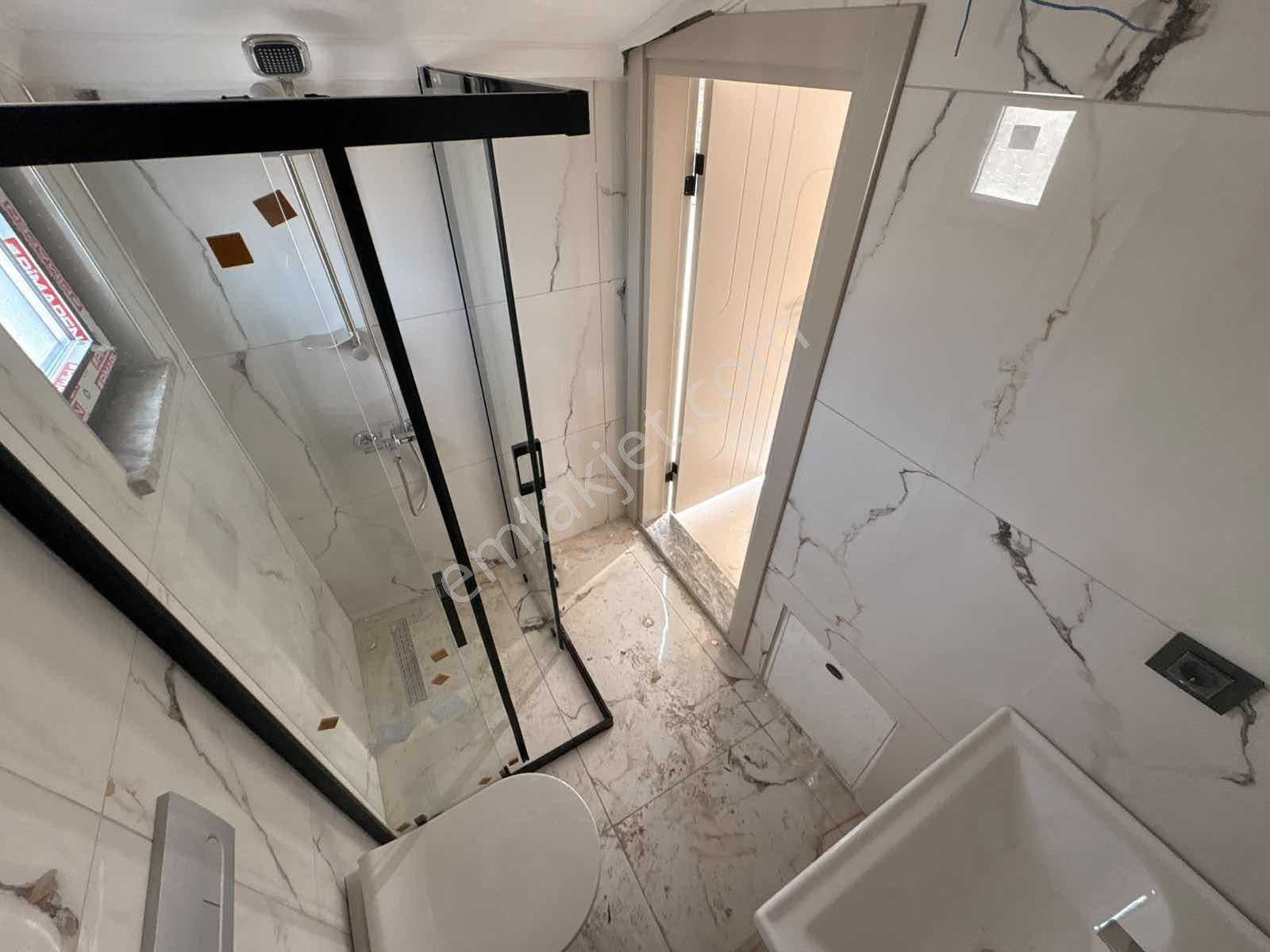 Avcı'dan Havuzlu 3+1 Geniş Bahçeli Sıfır Villa — fotoğraf 33
