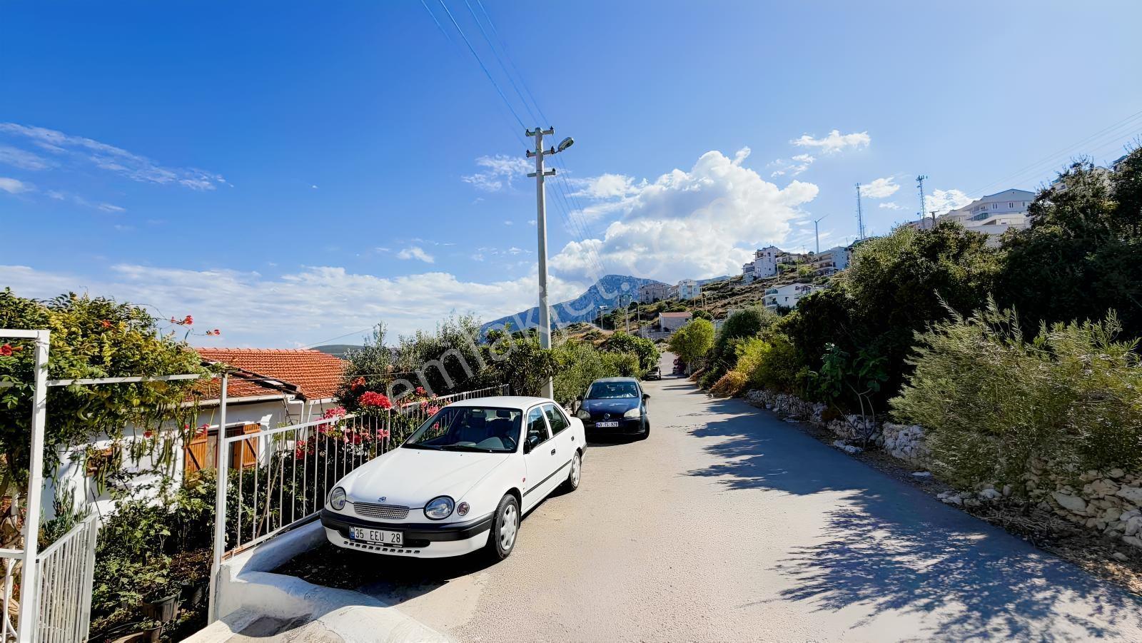 Karaburun'da Denize Nazır, Bahçeli Tek Katlı Müstakil Ev — fotoğraf 12