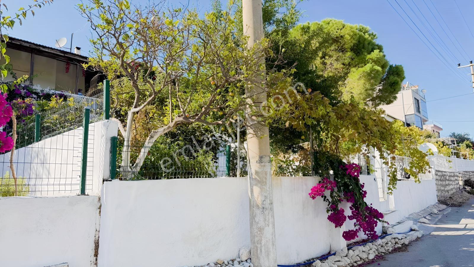 Karaburun'da Denize Nazır, Bahçeli Tek Katlı Müstakil Ev — fotoğraf 20