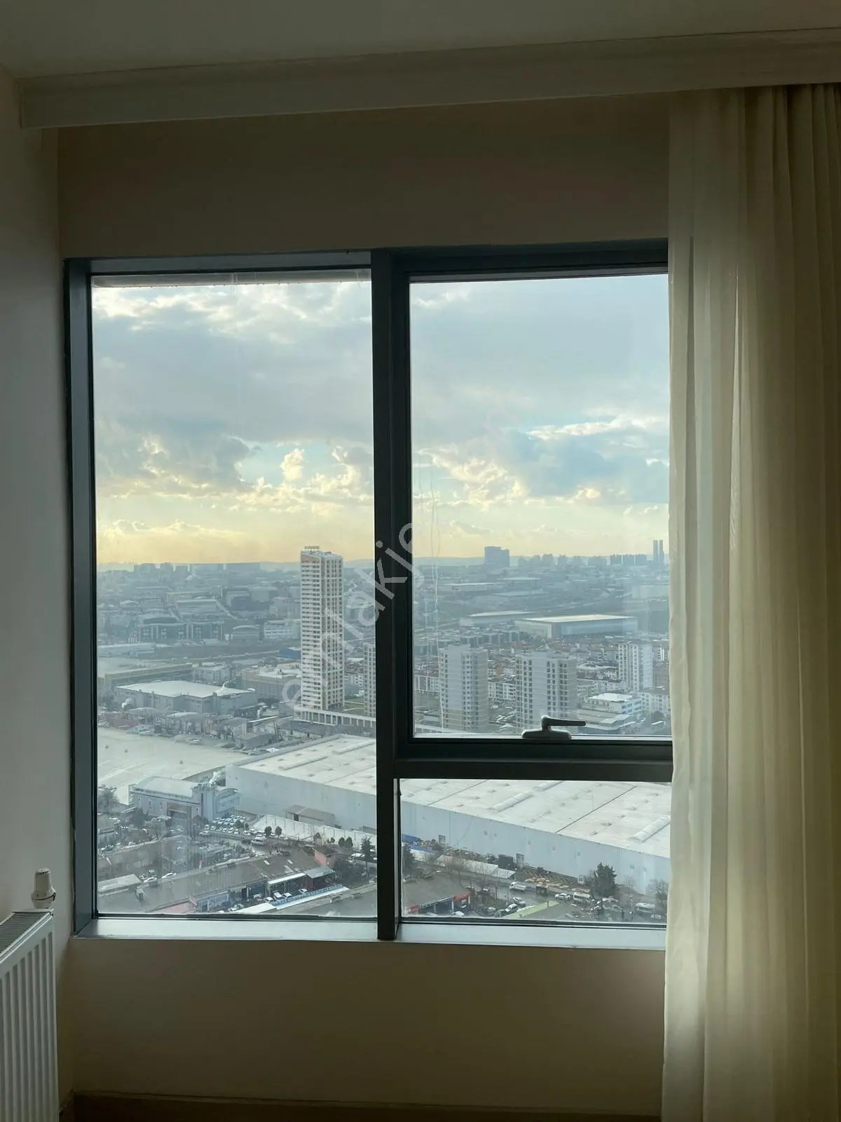 Koza Park Sedef Blok Tapusu Sorunsuz Eşyalı 1+1 Satılık — fotoğraf 6