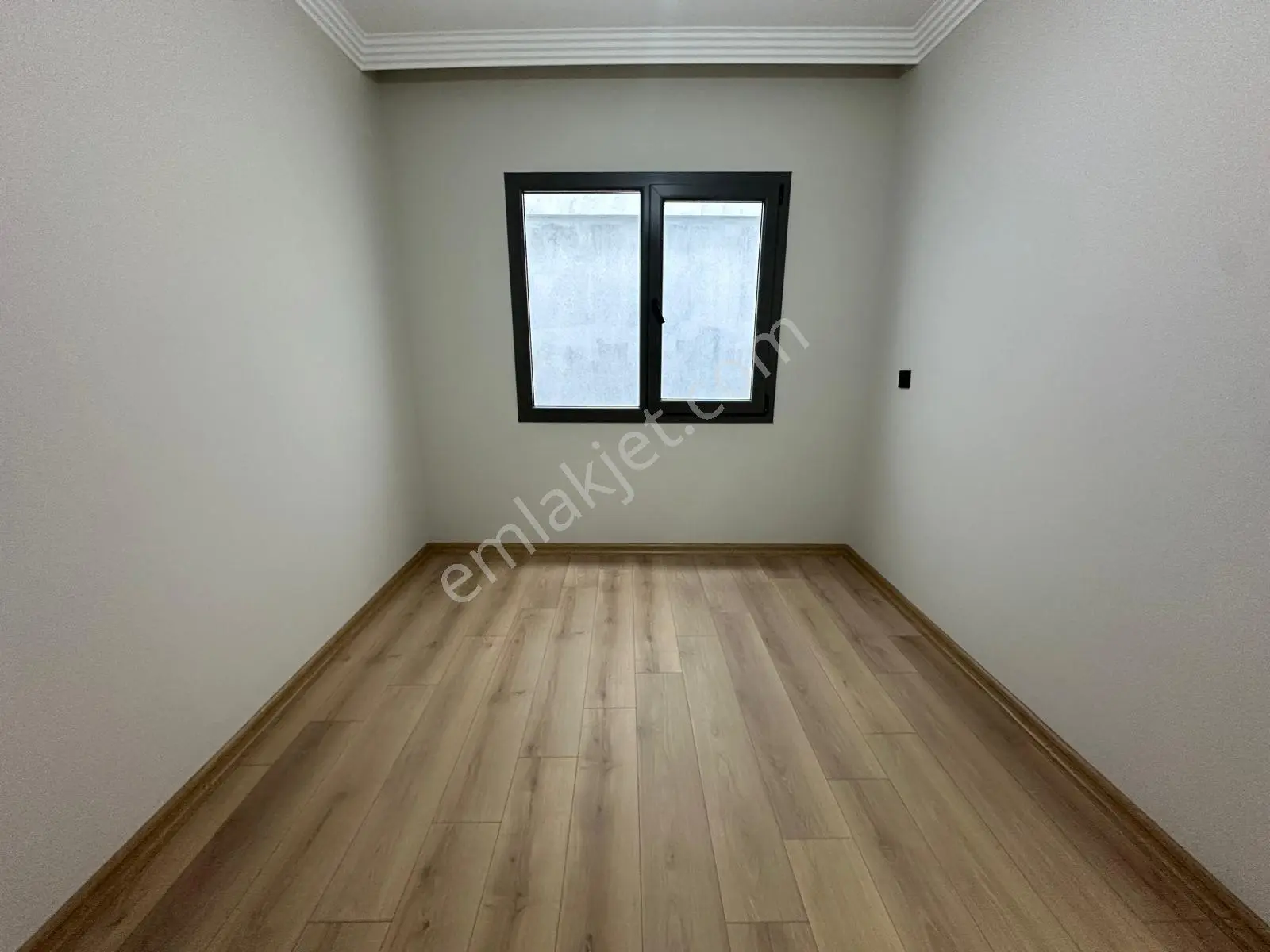Zeki Emlaktan Muradiye'de Satılık Lüks 3+1 Otoparklı Sıfır Daire — fotoğraf 31