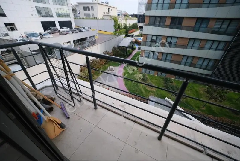 Perola Rezidans Satılık 1+1 Büyük Tip Balkonlu Metro Ya 5dk Dair — fotoğraf 14