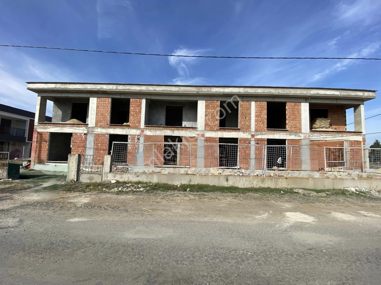 Çorlu Önerlerde Amerikan Mutfak 2+1 Müstakil Bahçeli Lüks Villa