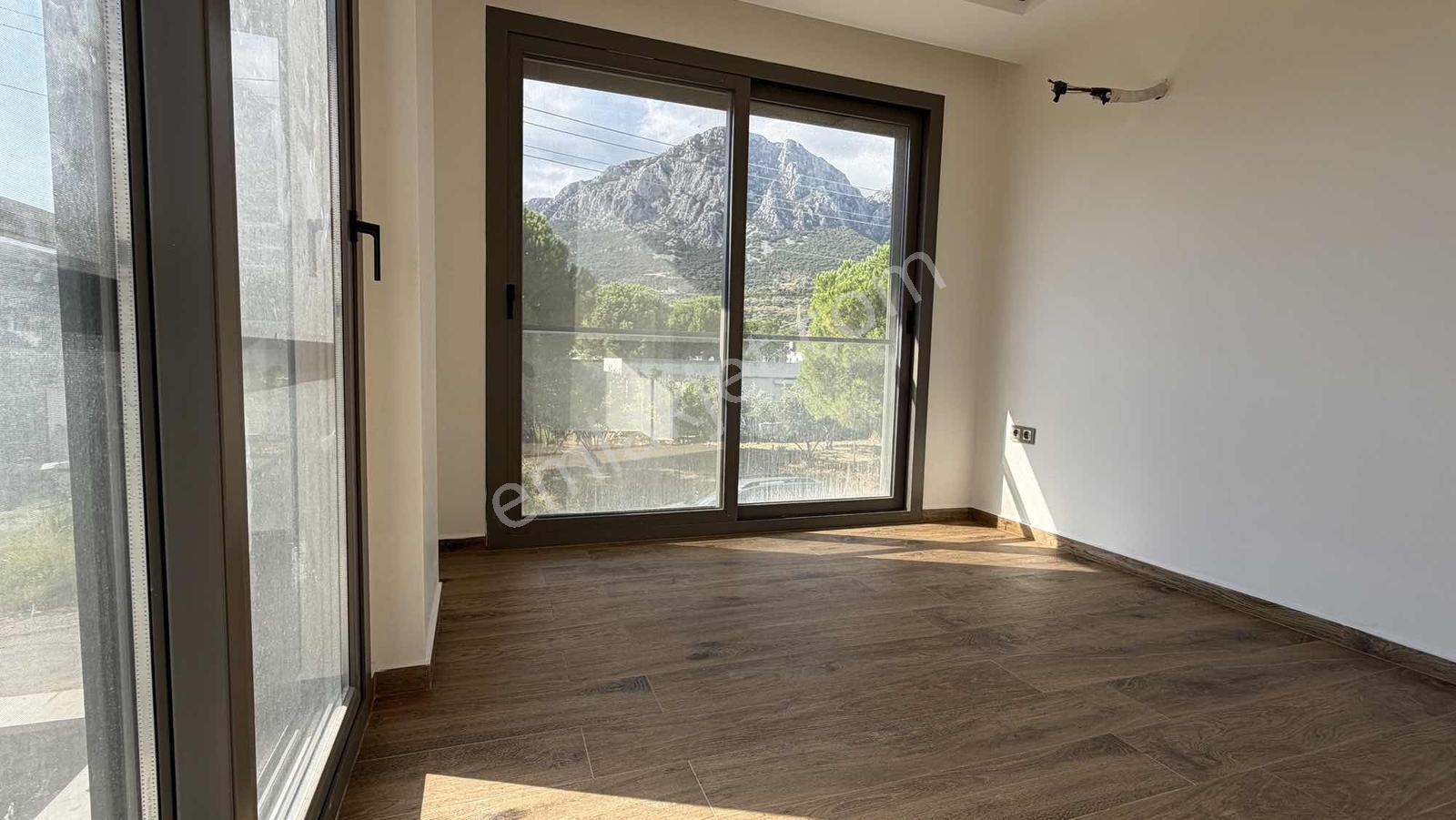 Karaburun Saip Yalı Mevkii | Denize 150 Mt | Müstakil 3+1 Villa — fotoğraf 13