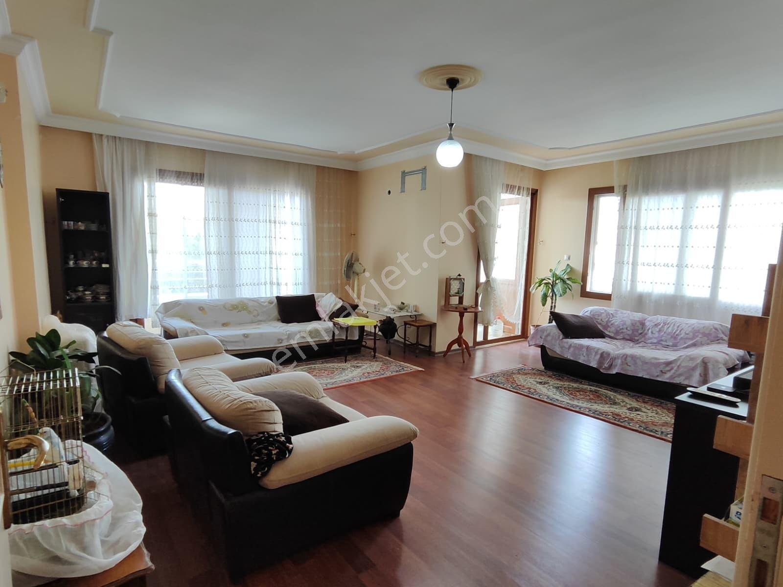 Mezitli 75. Yıl Mahallesinde Havuzlu Sitede Satılık 3+1 Daire — fotoğraf 16