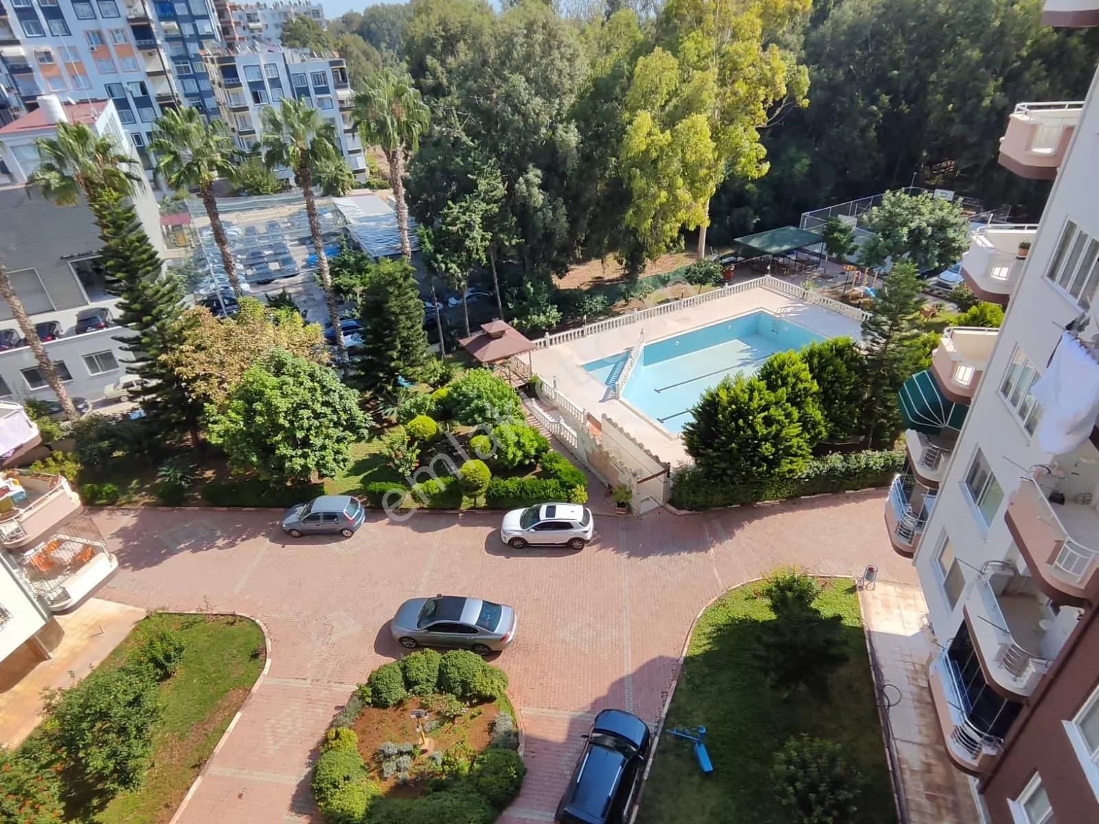 Mezitli 75. Yıl Mahallesinde Havuzlu Sitede Satılık 3+1 Daire — fotoğraf 23
