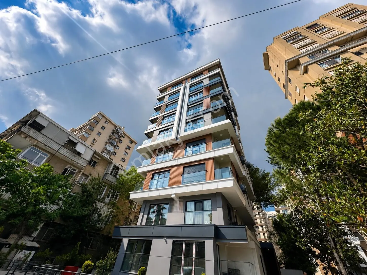 Suadiye De Bağdata Çok Yakın Konumda Balkonlu 1+1 — fotoğraf 6